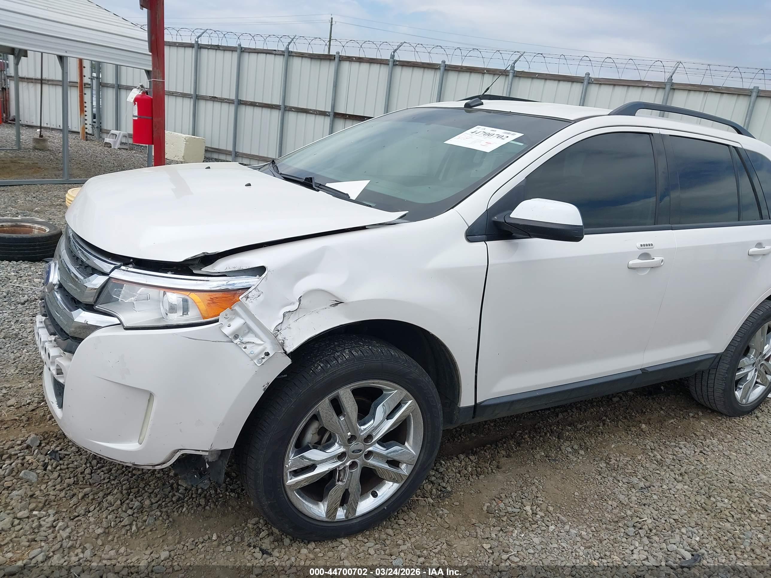 FORD EDGE image 6