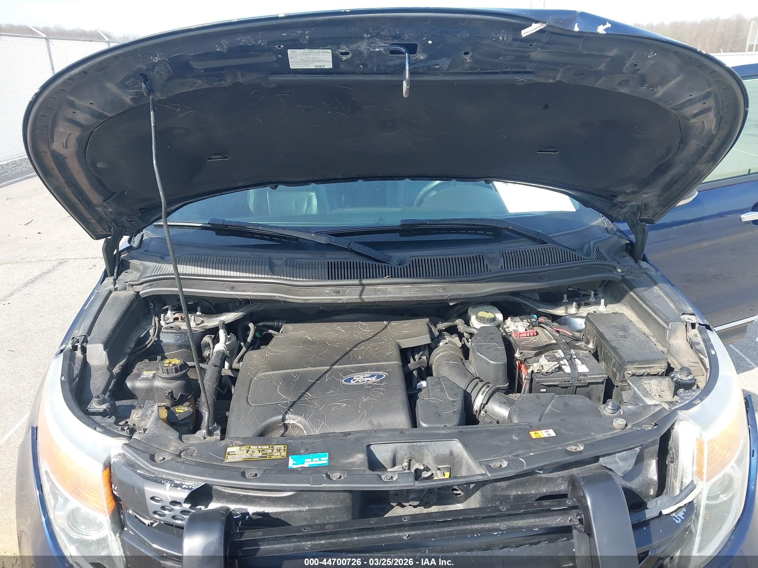 FORD EXPLORER image 10