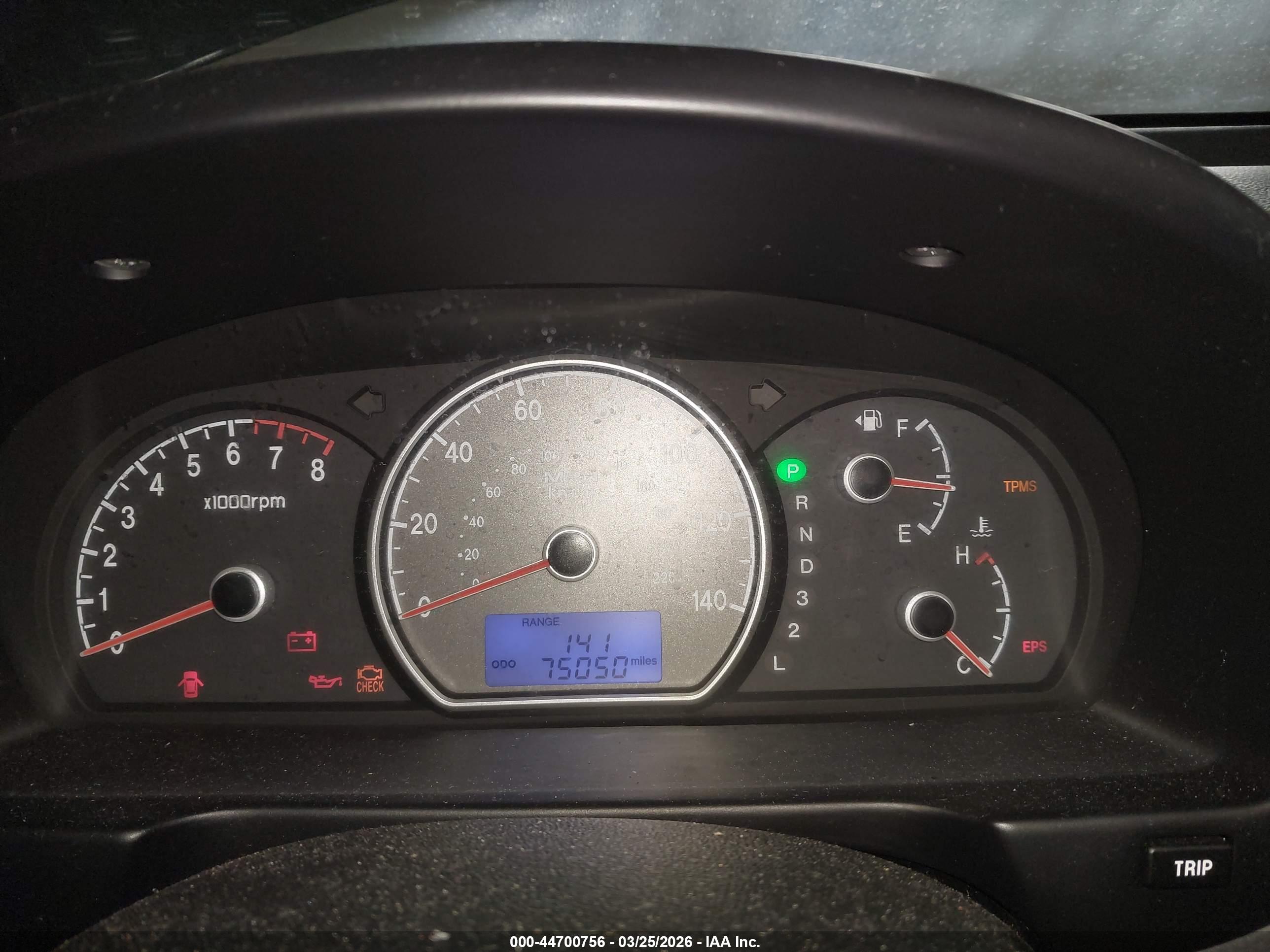 HYUNDAI ELANTRA image 7