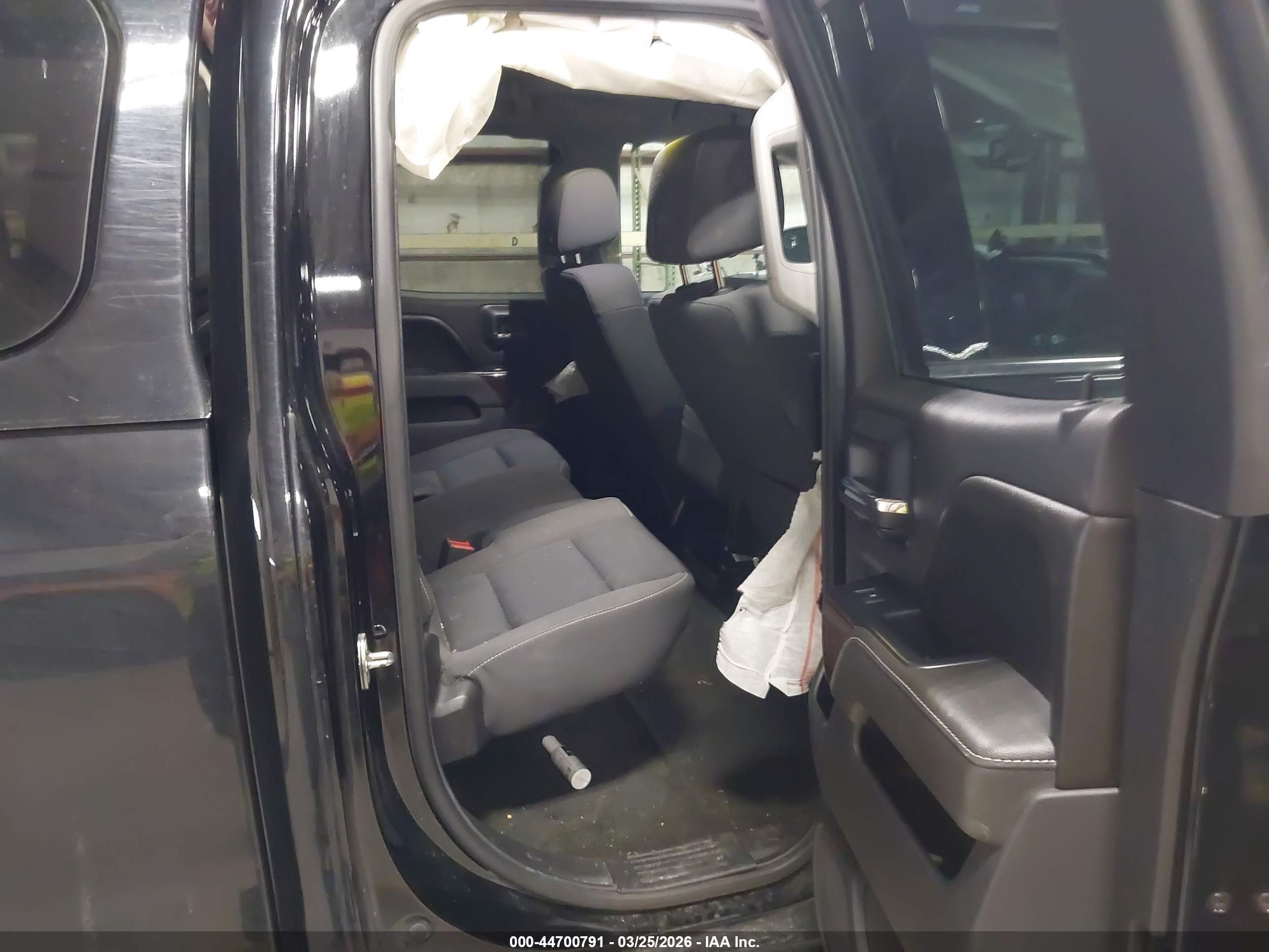 GMC SIERRA image 8