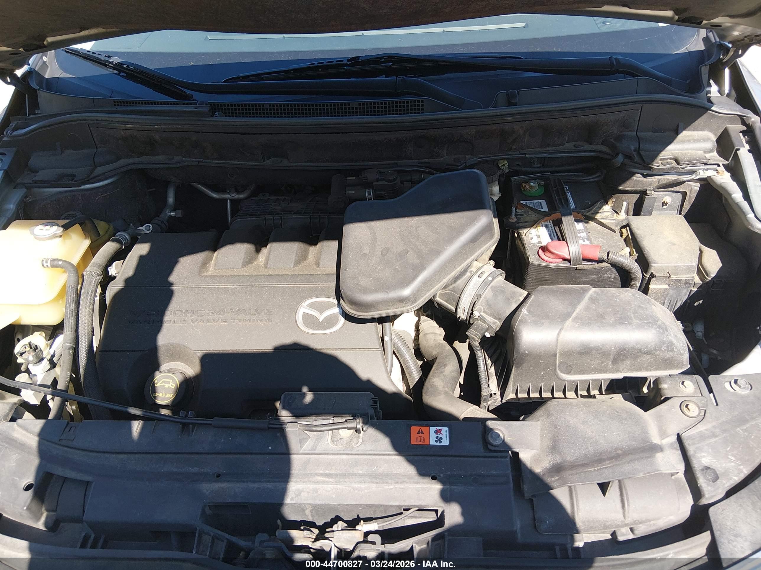 MAZDA CX-9 image 10
