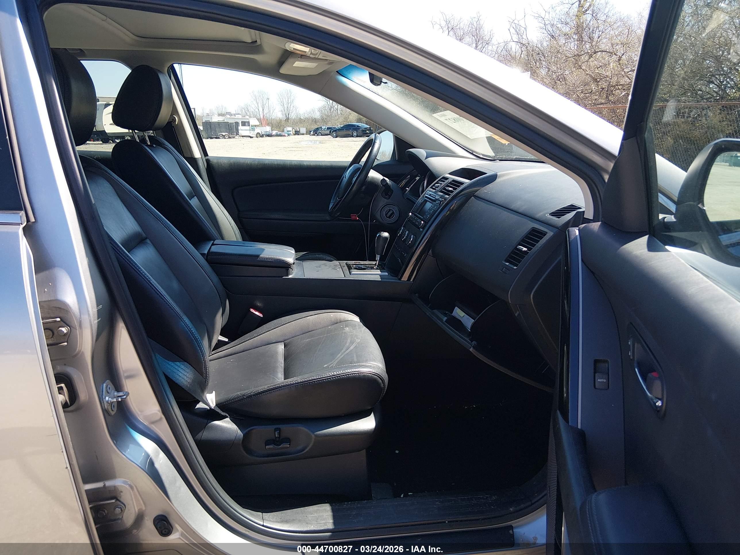MAZDA CX-9 image 5