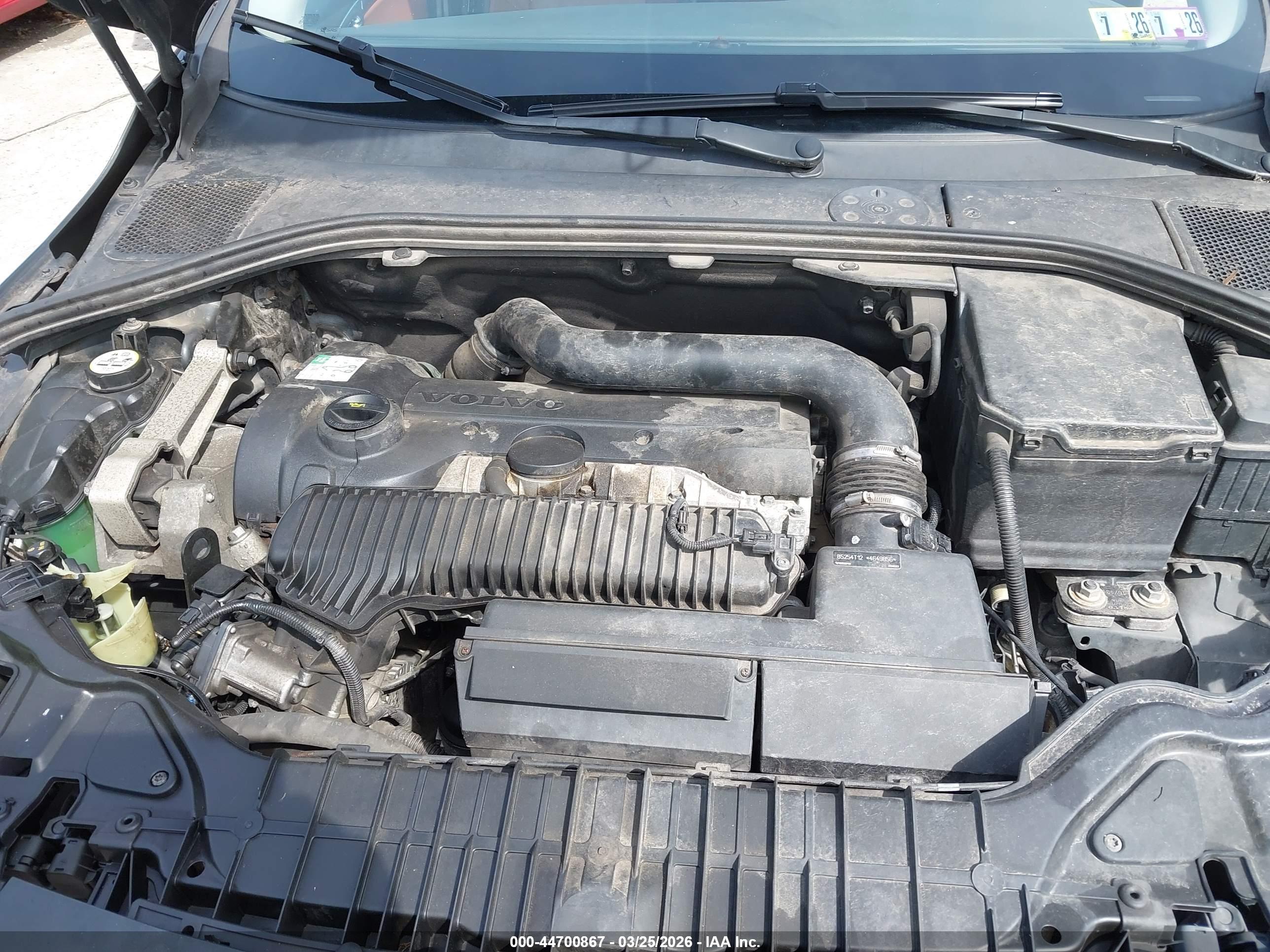 VOLVO S60 image 10