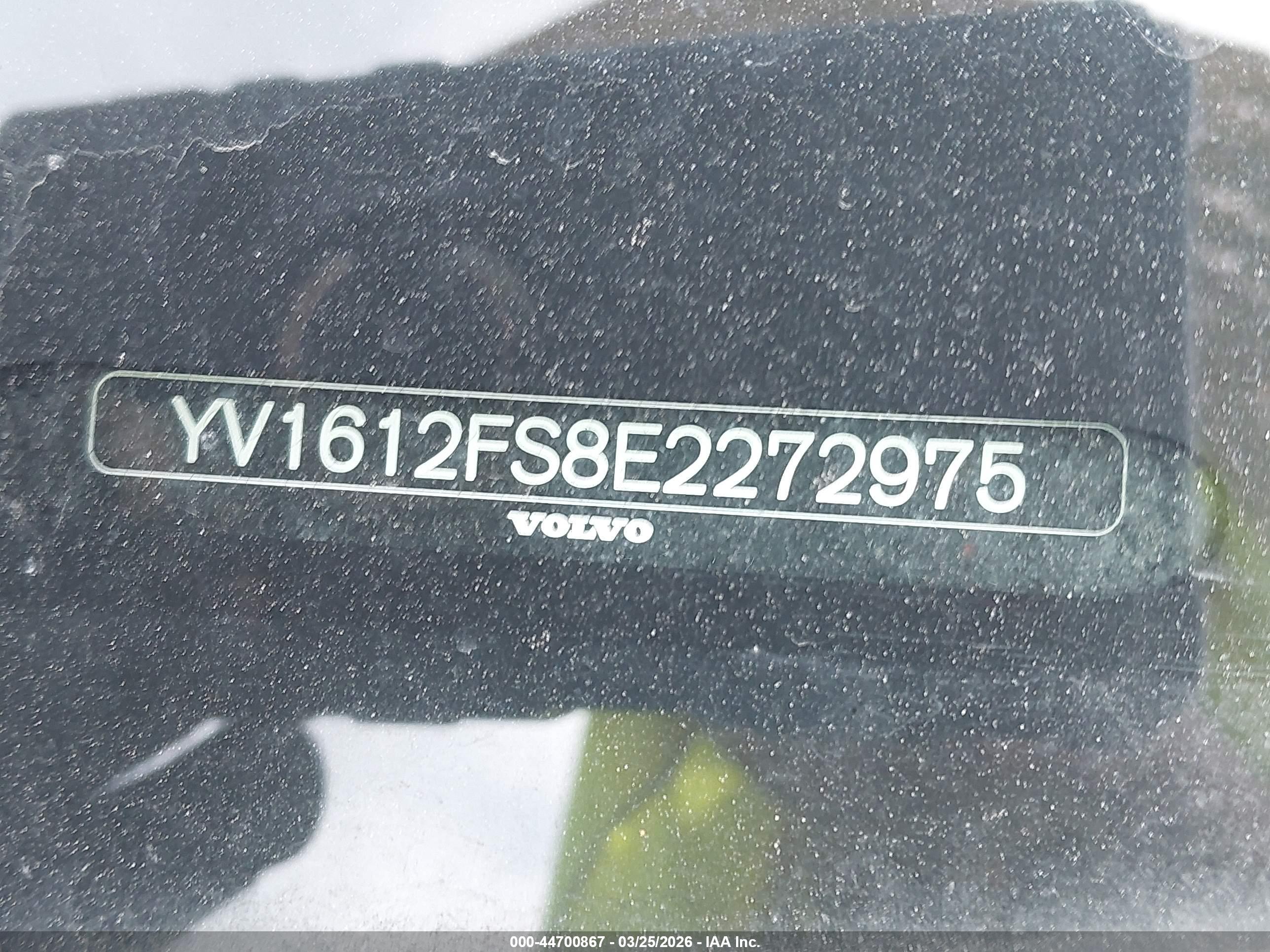 VOLVO S60 image 9