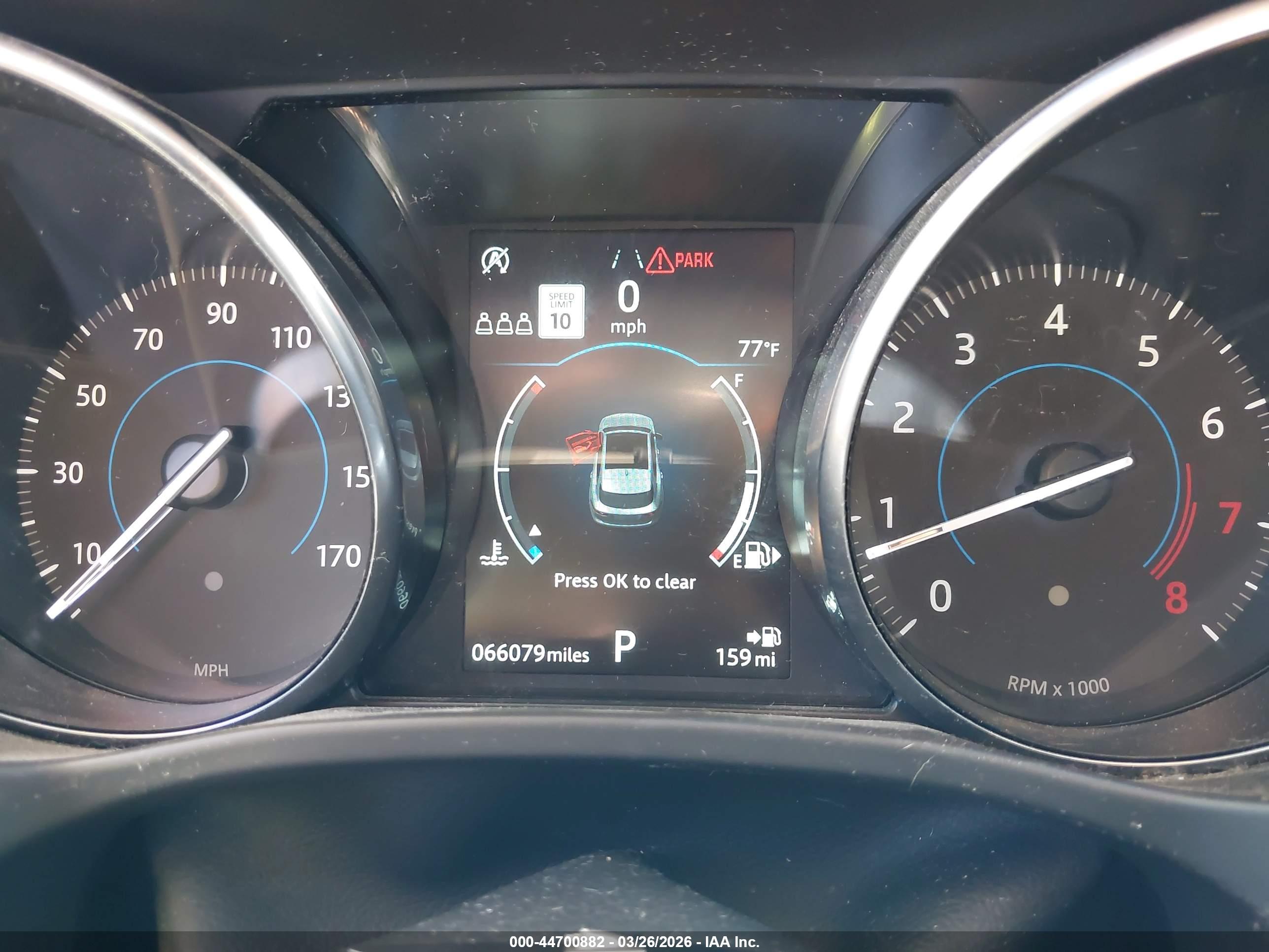 JAGUAR F-PACE image 7