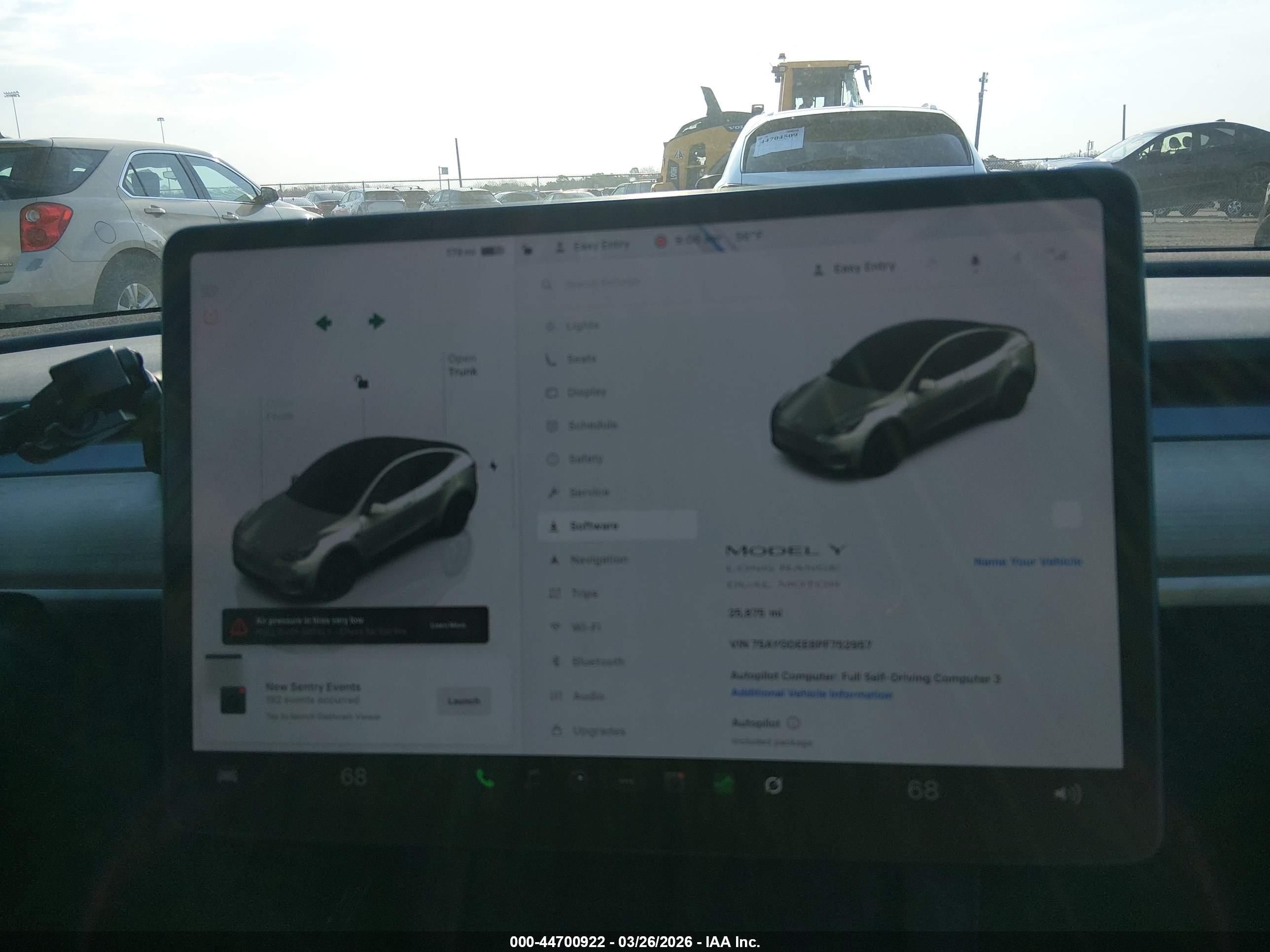 TESLA MODEL image 7