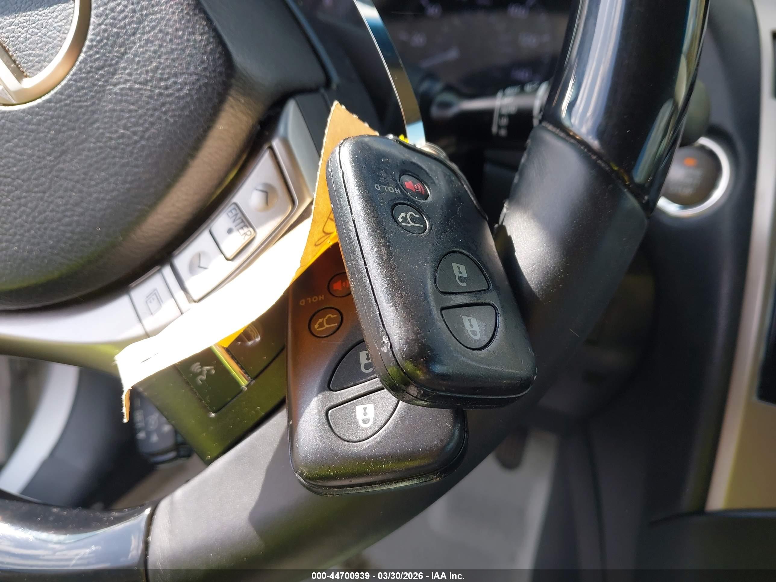 LEXUS RX image 11