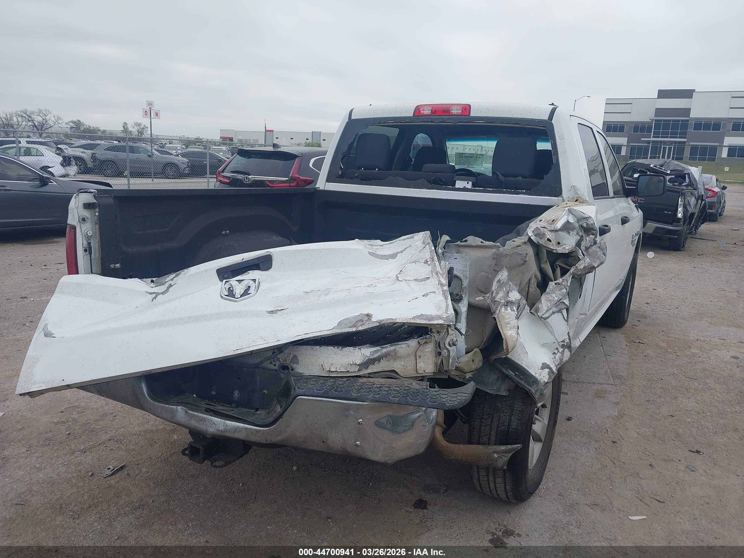 RAM 1500 image 4