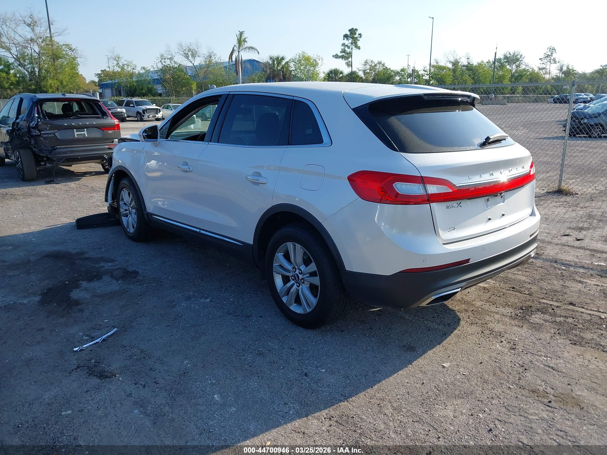 LINCOLN MKX image 3