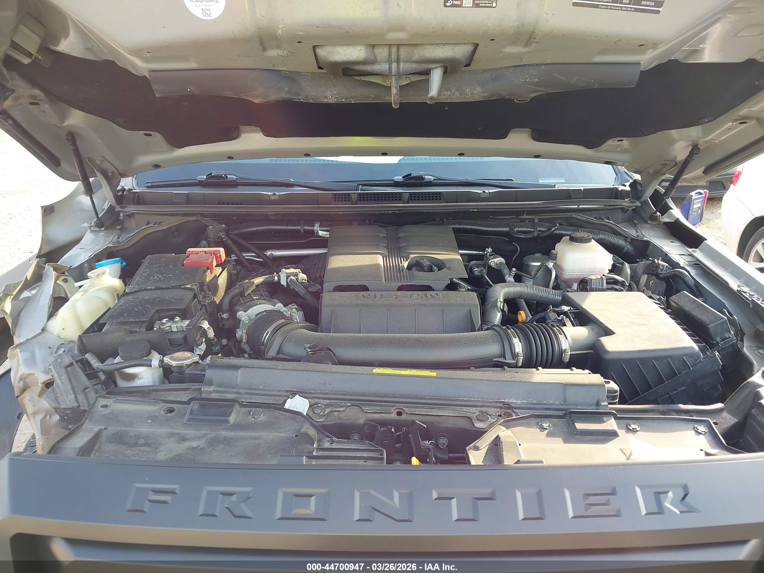 NISSAN FRONTIER image 10