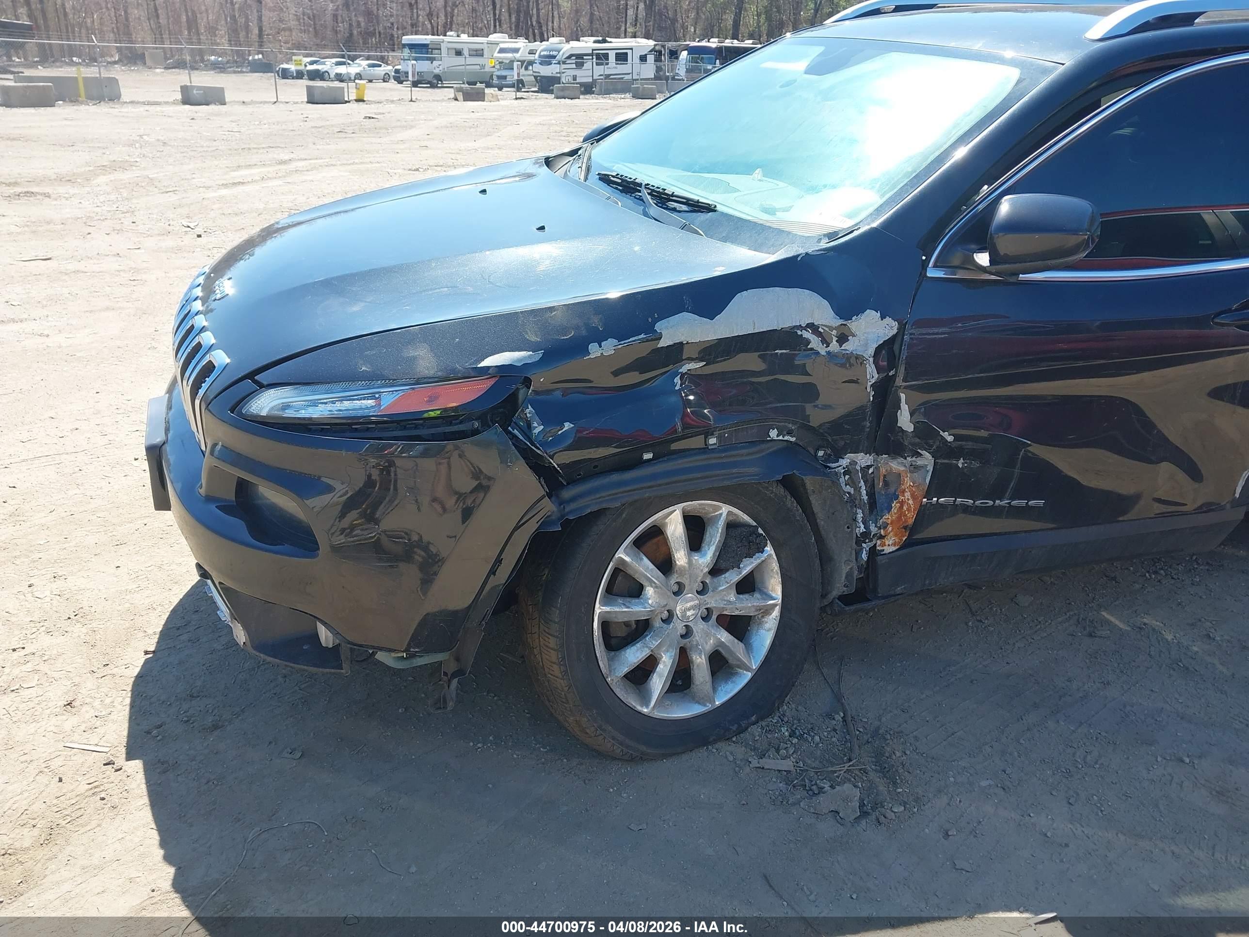 JEEP CHEROKEE image 6
