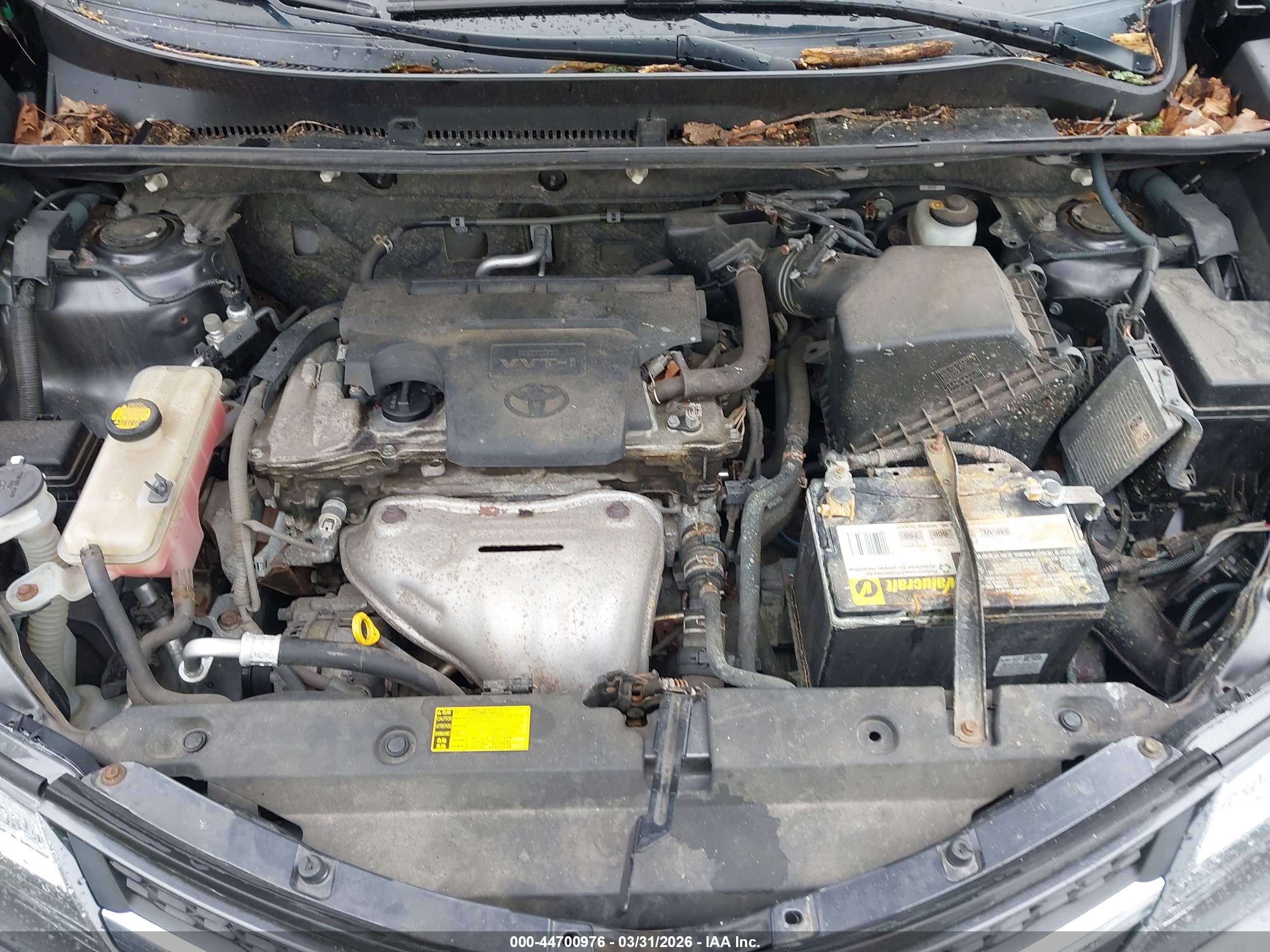 TOYOTA RAV4 image 10