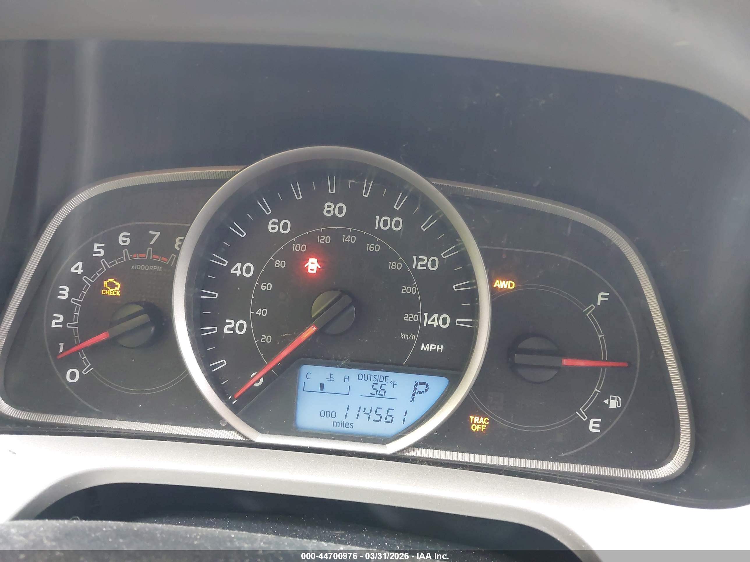 TOYOTA RAV4 image 7