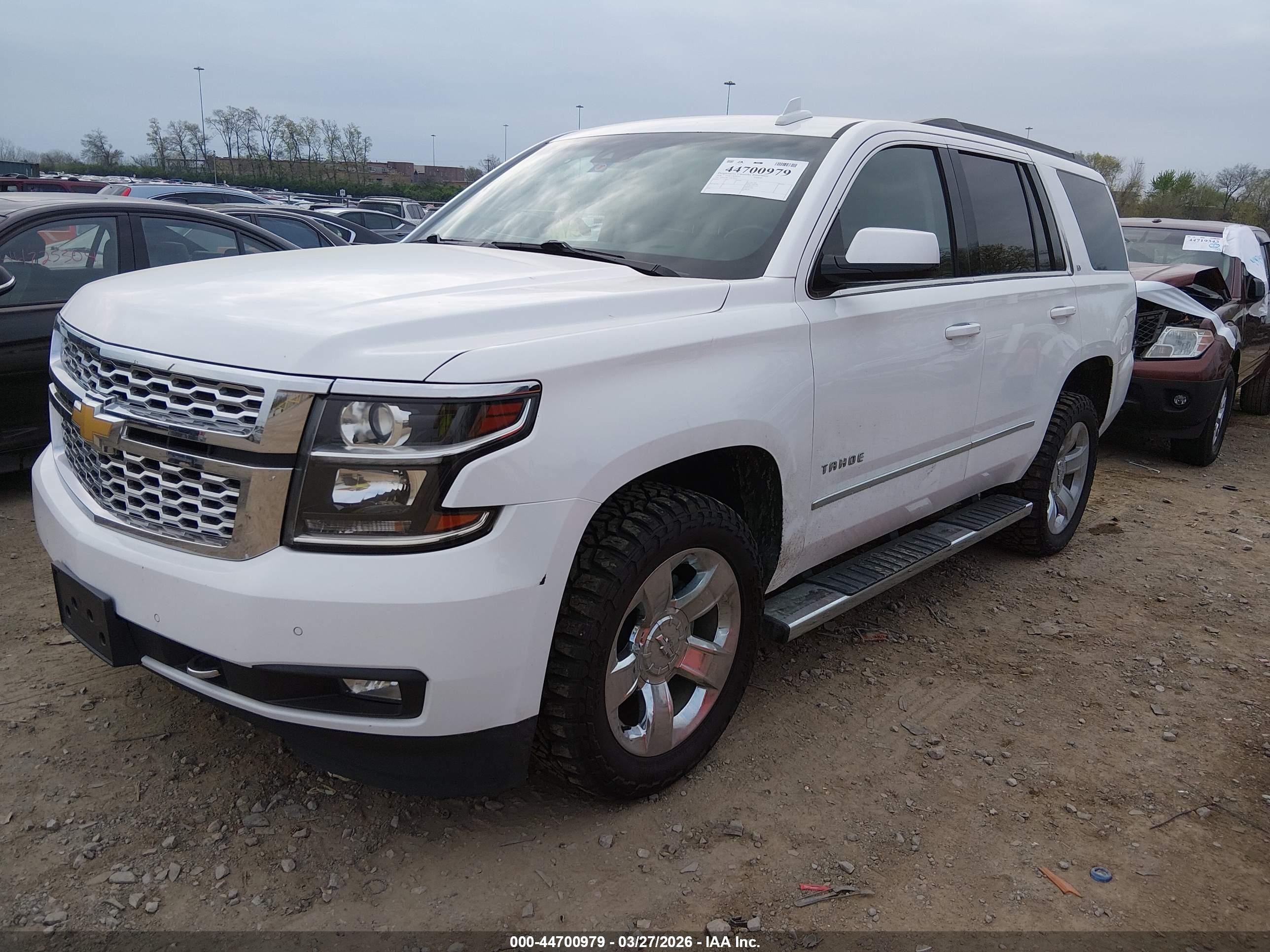 CHEVROLET TAHOE image 2