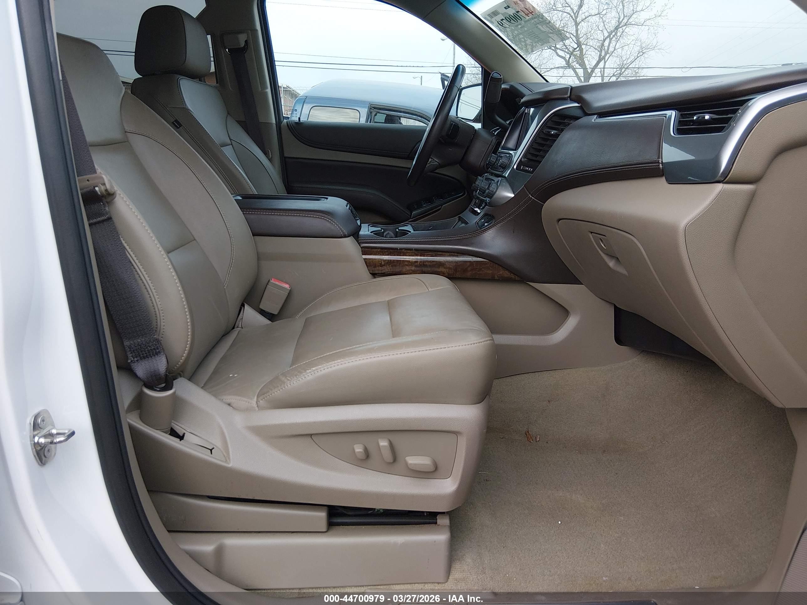 CHEVROLET TAHOE image 5