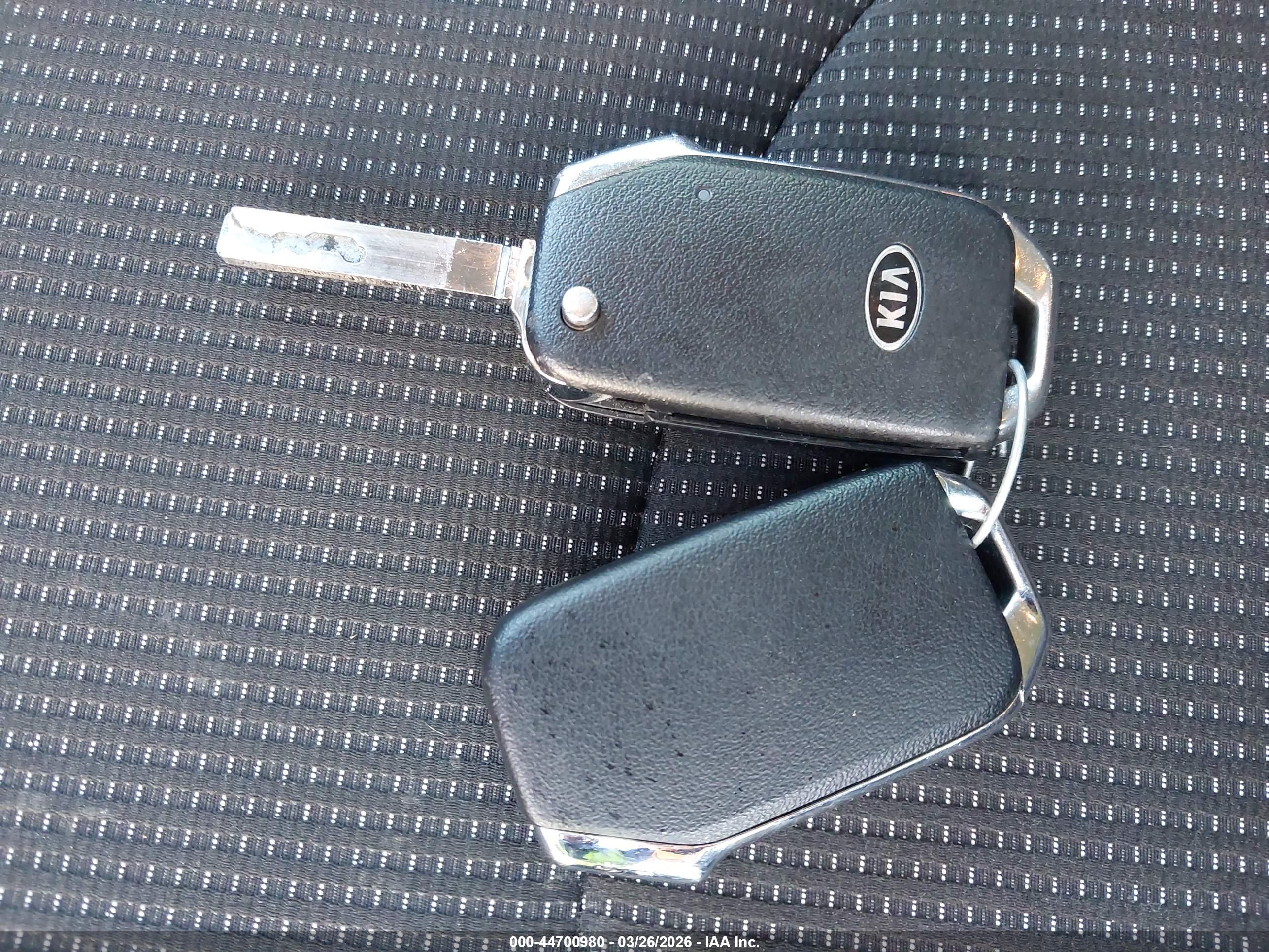KIA FORTE image 11