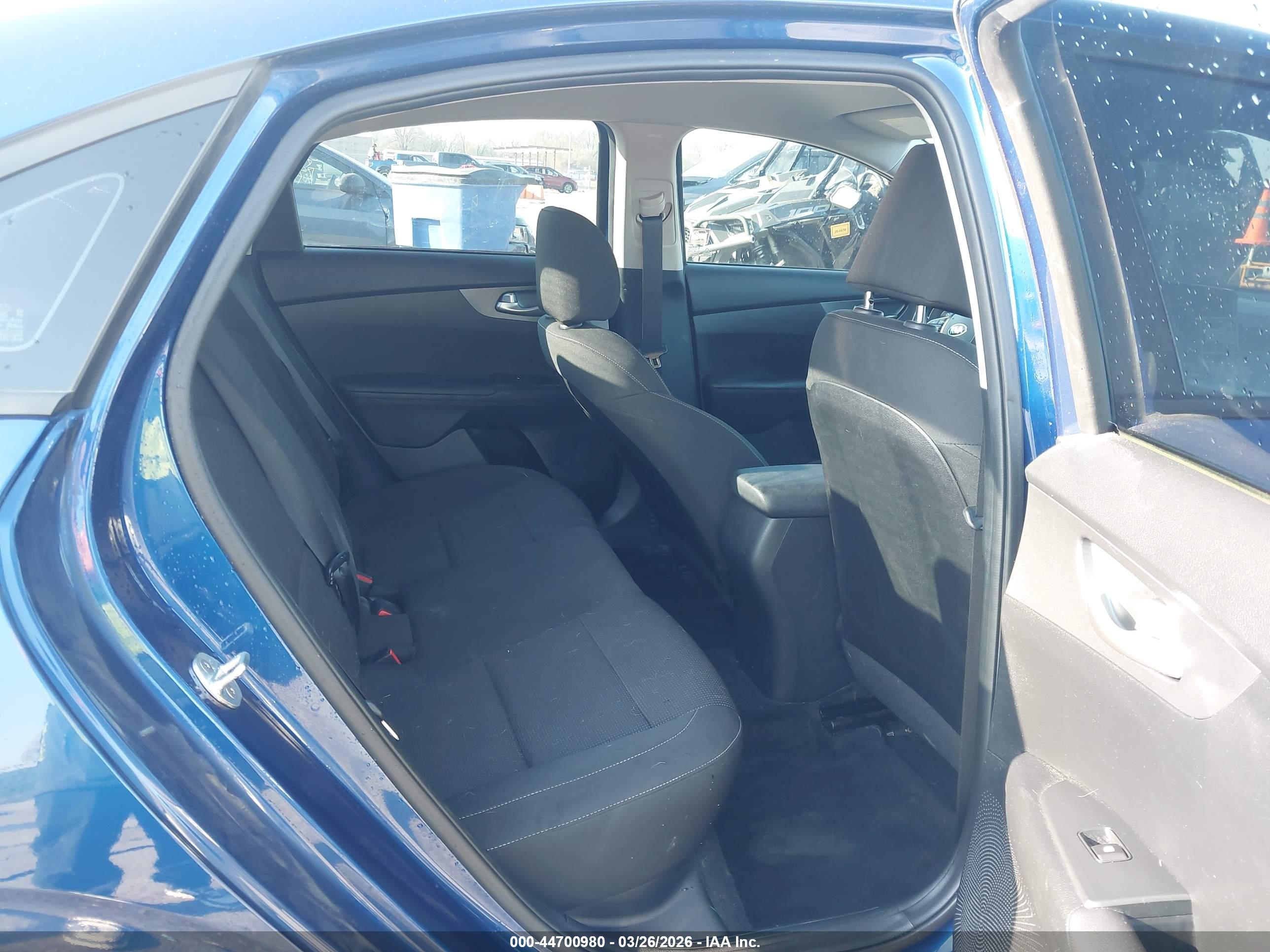 KIA FORTE image 8