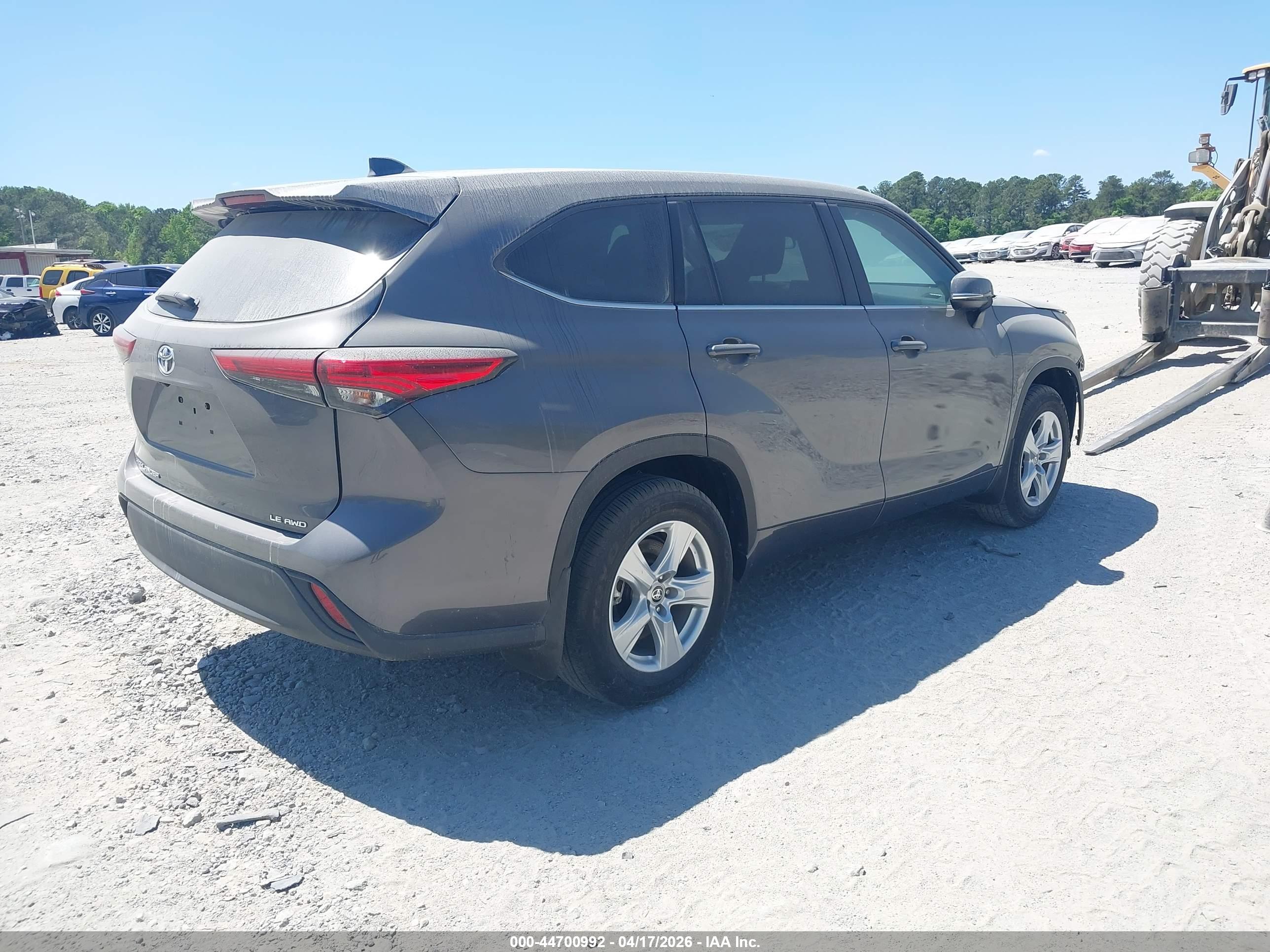 TOYOTA HIGHLANDER image 4