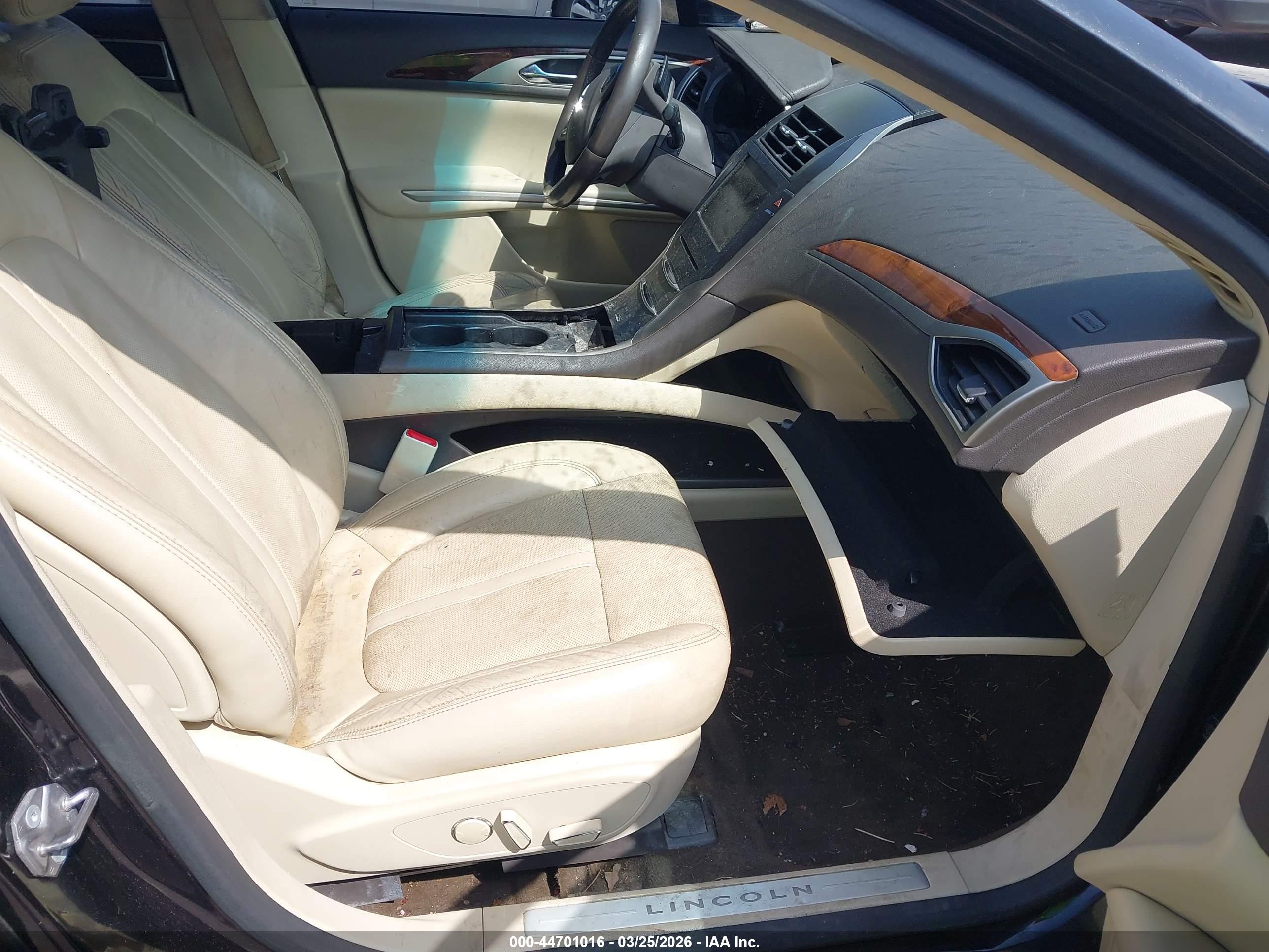 LINCOLN MKZ image 5