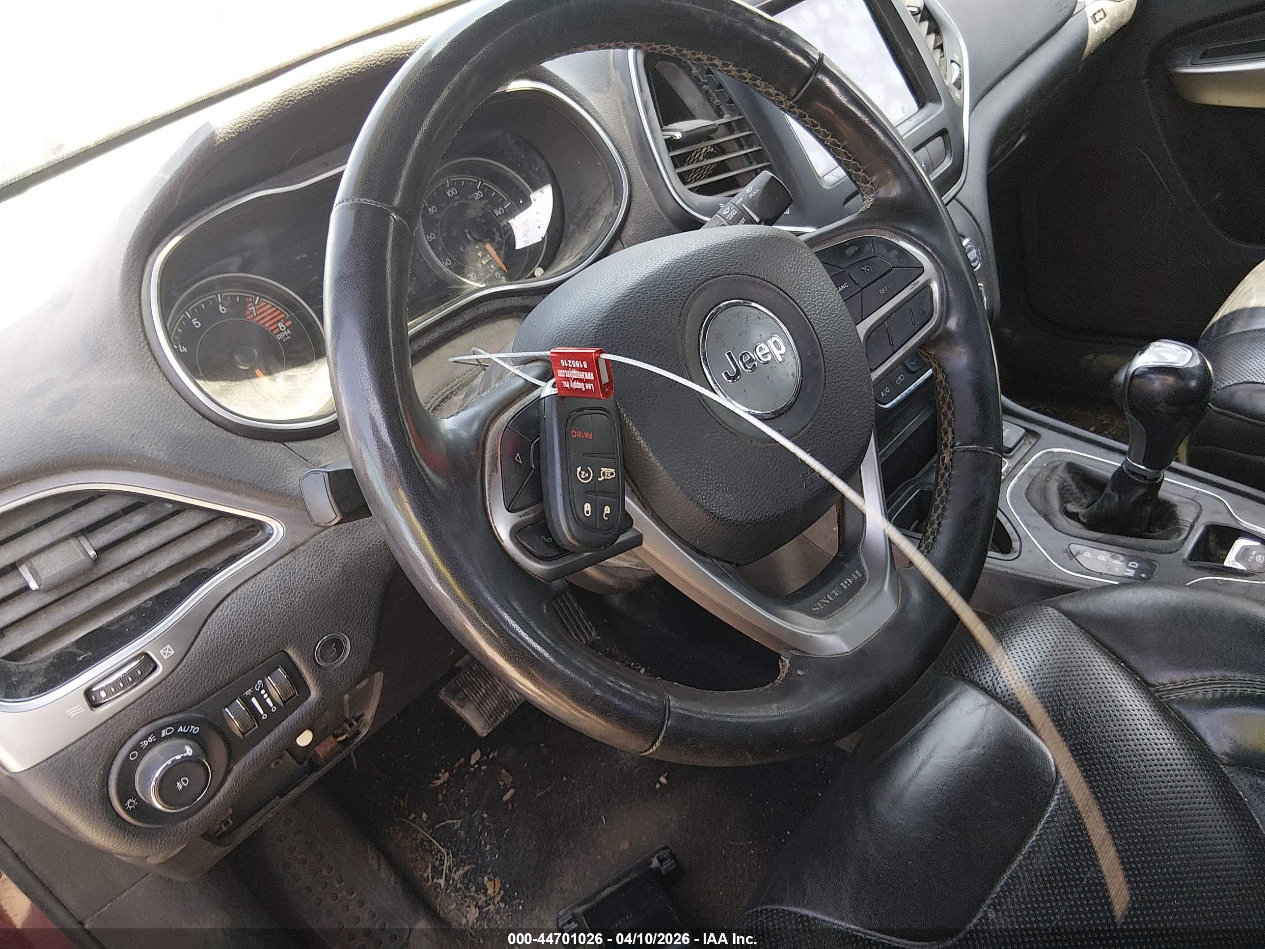 JEEP CHEROKEE image 11