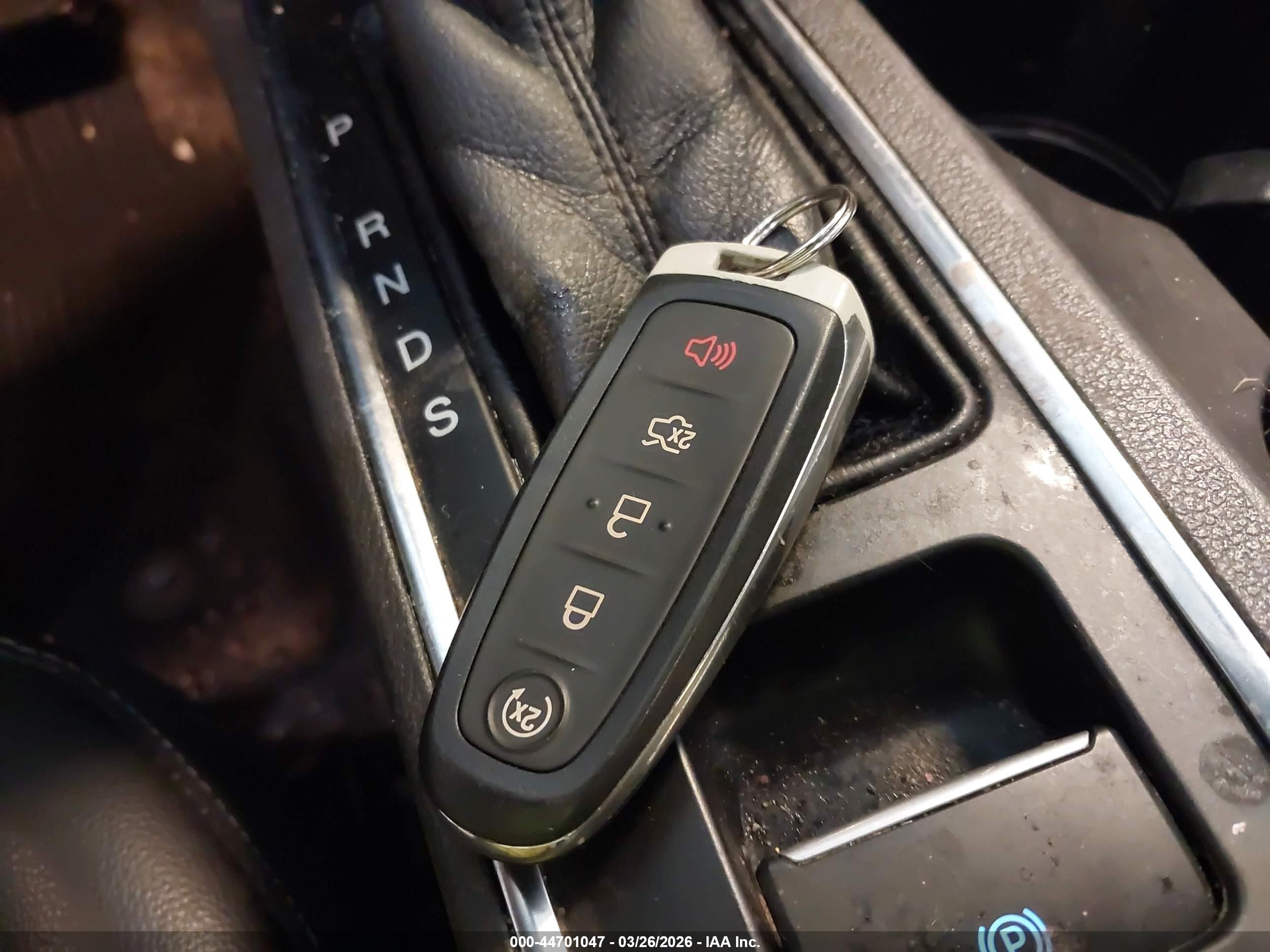 FORD ESCAPE image 11