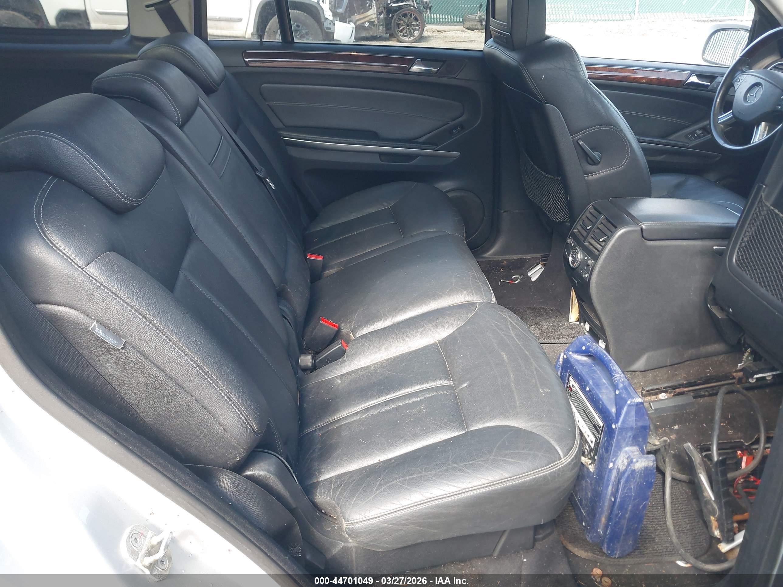 MERCEDES-BENZ GL image 8