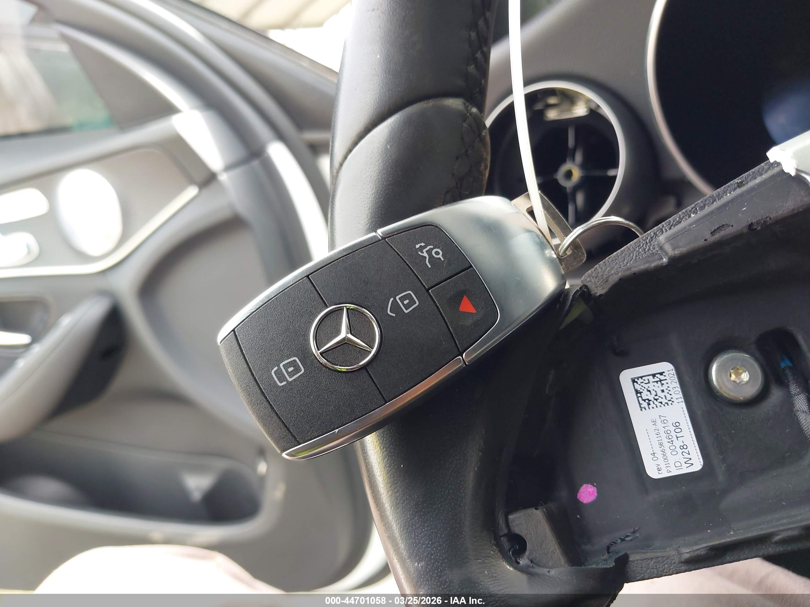 MERCEDES-BENZ C image 11