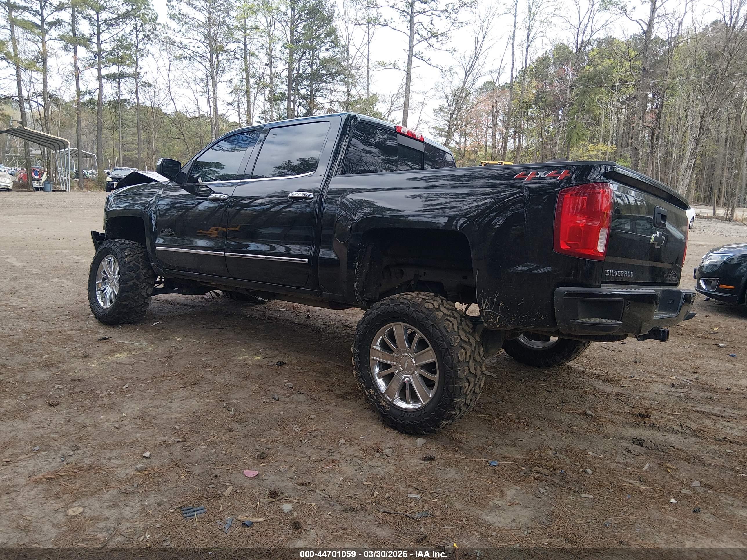 CHEVROLET SILVERADO image 3