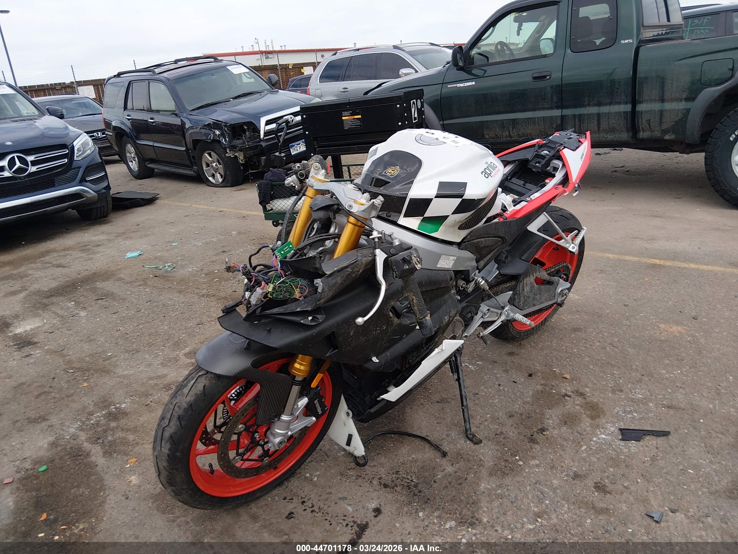 APRILIA RS image 2