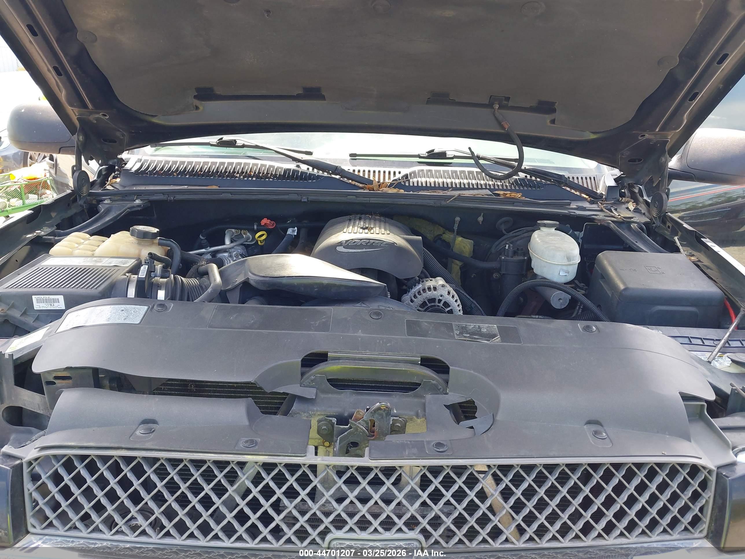 CHEVROLET SILVERADO image 10