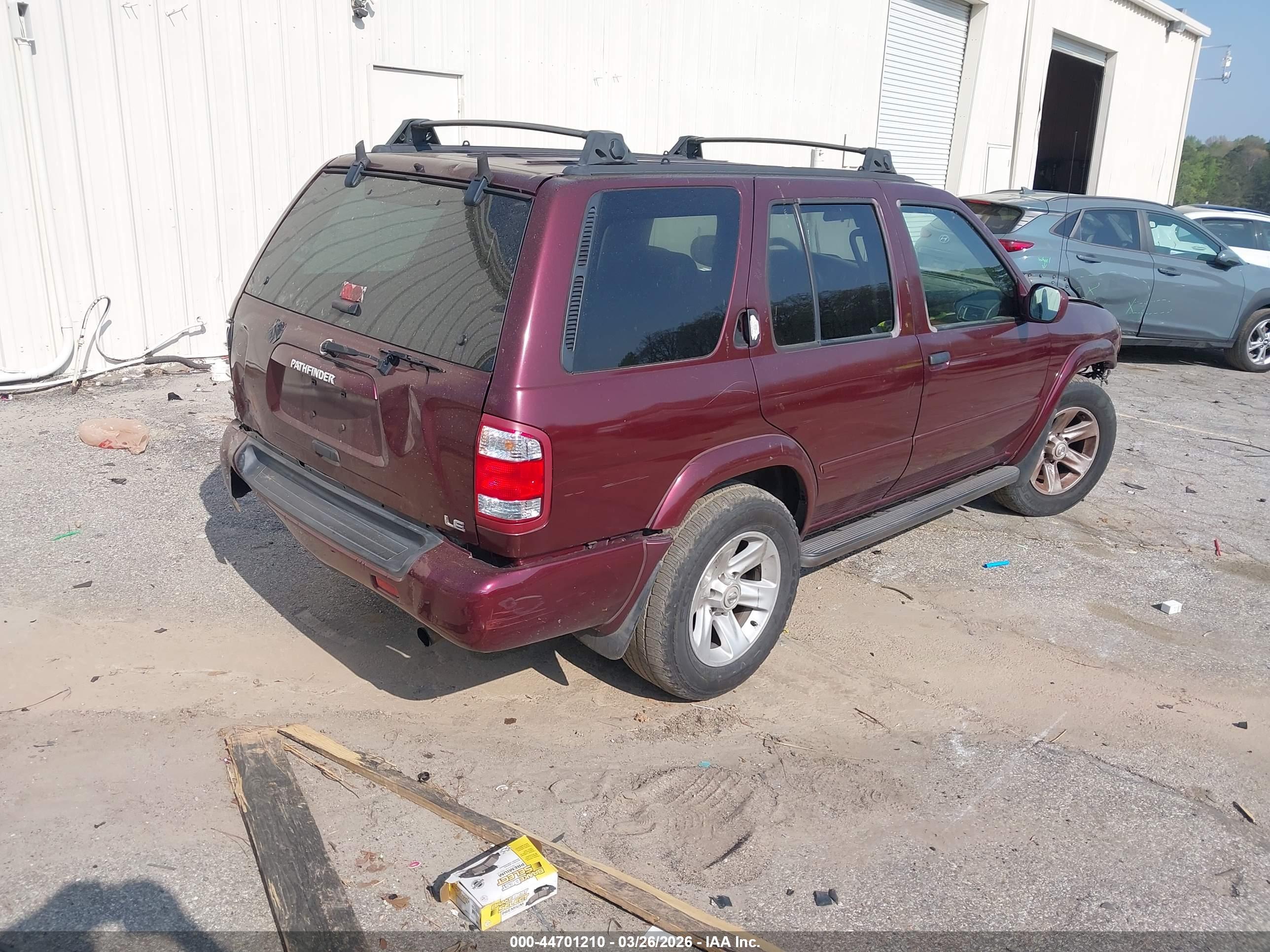 NISSAN PATHFINDER image 4