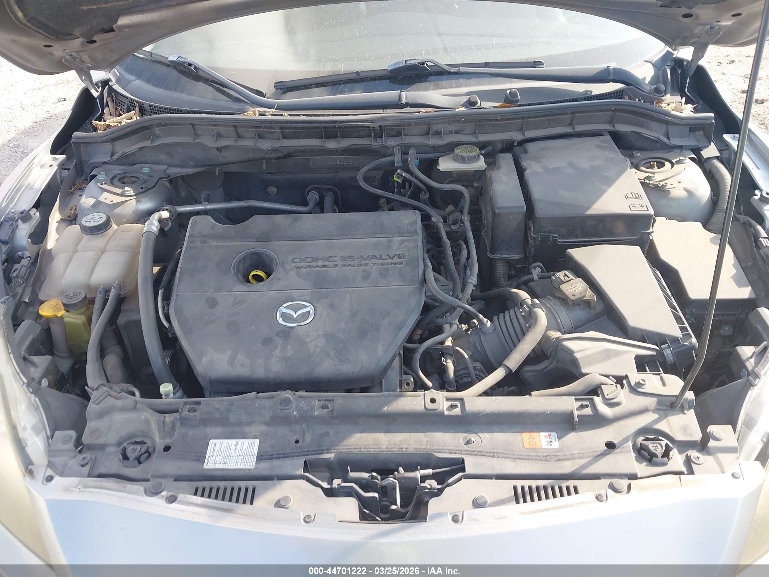 MAZDA MAZDA3 image 10