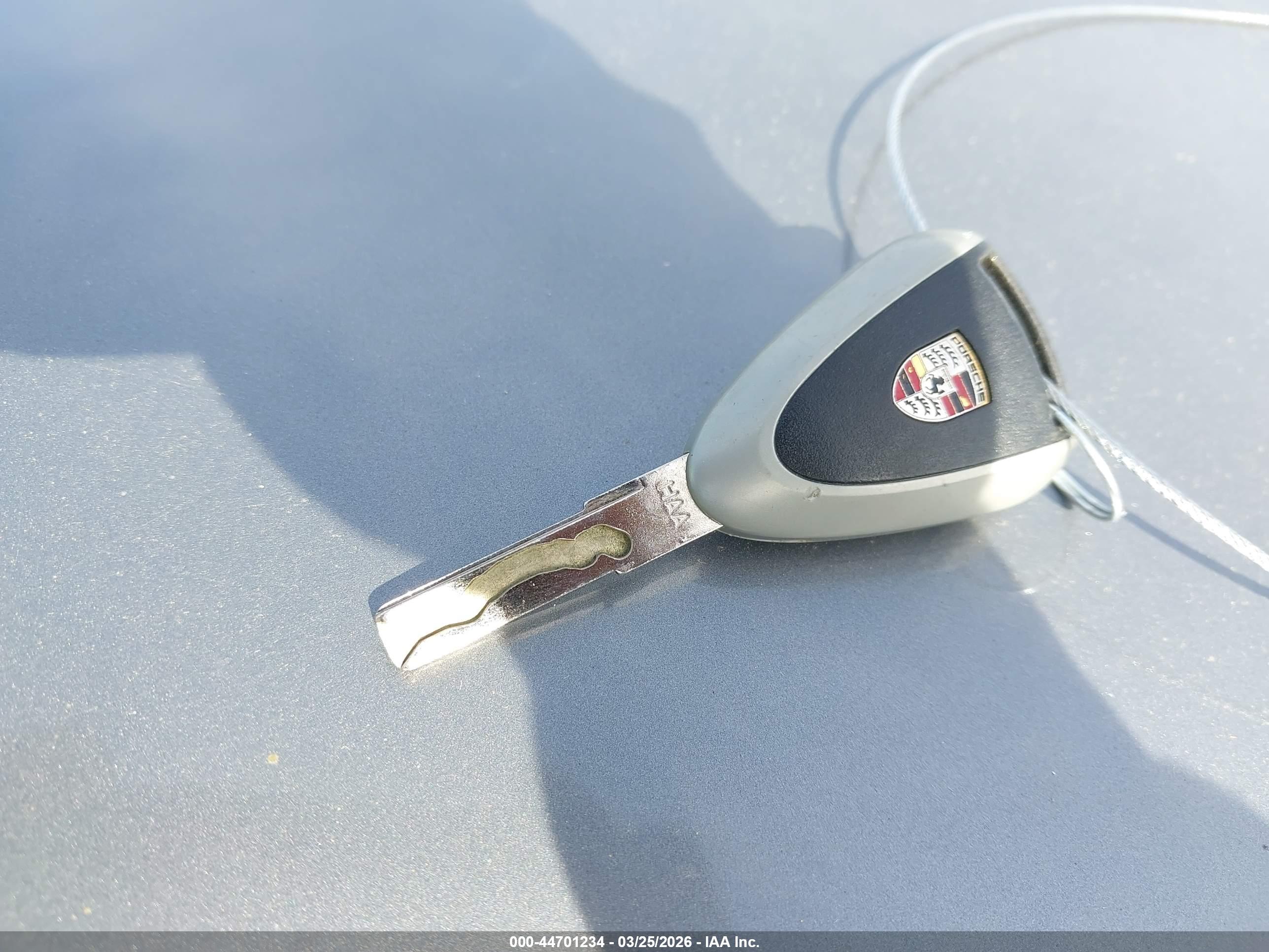 PORSCHE CAYMAN image 11