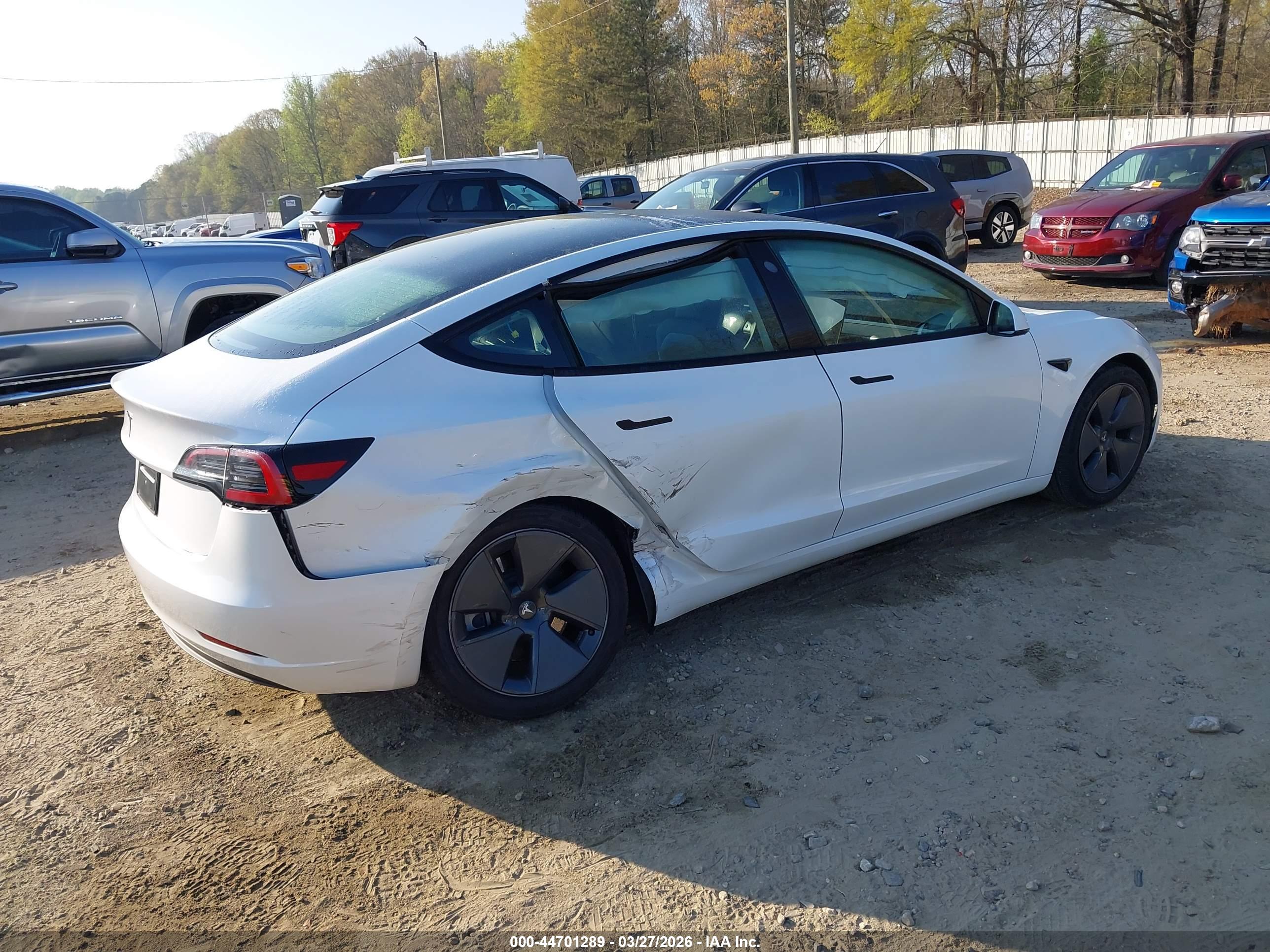 TESLA MODEL image 4