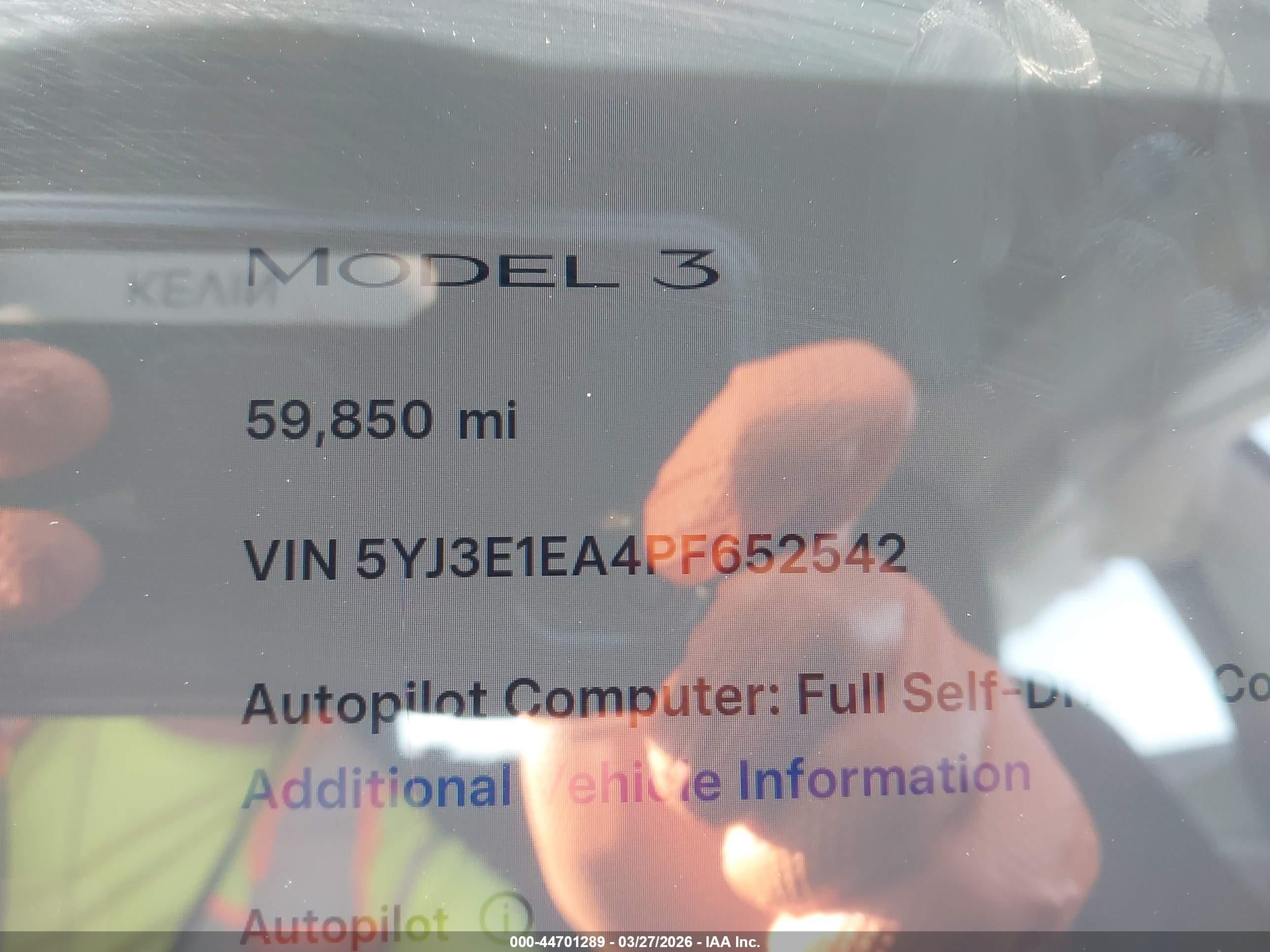 TESLA MODEL image 7