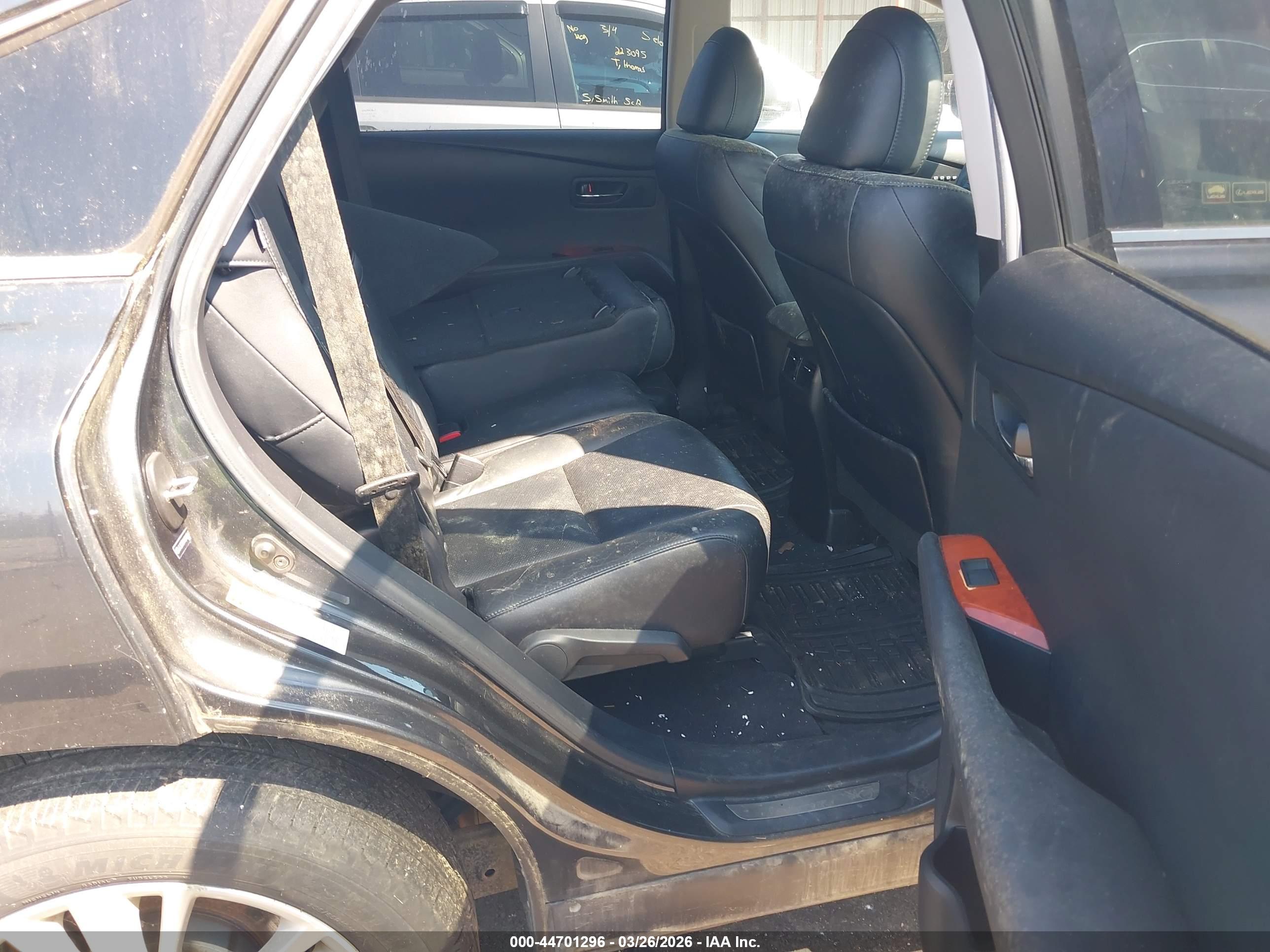 LEXUS RX image 8