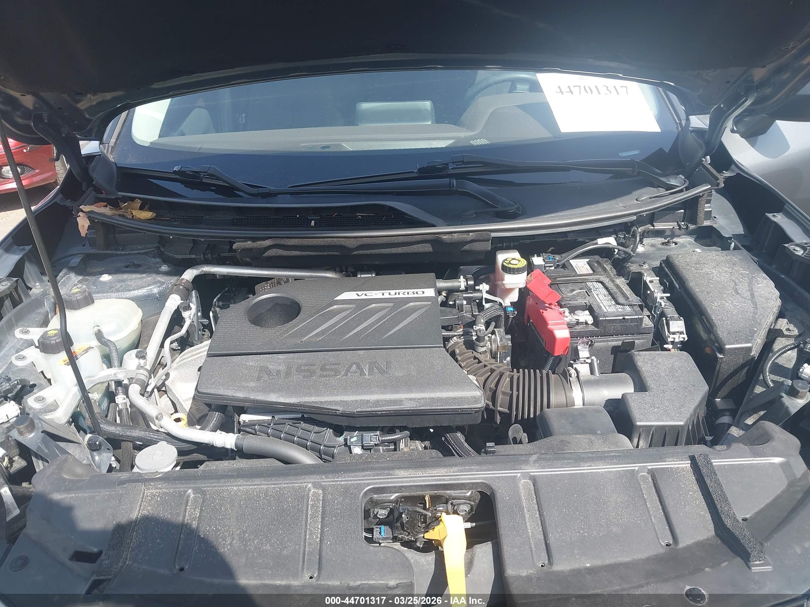 NISSAN ROGUE image 10