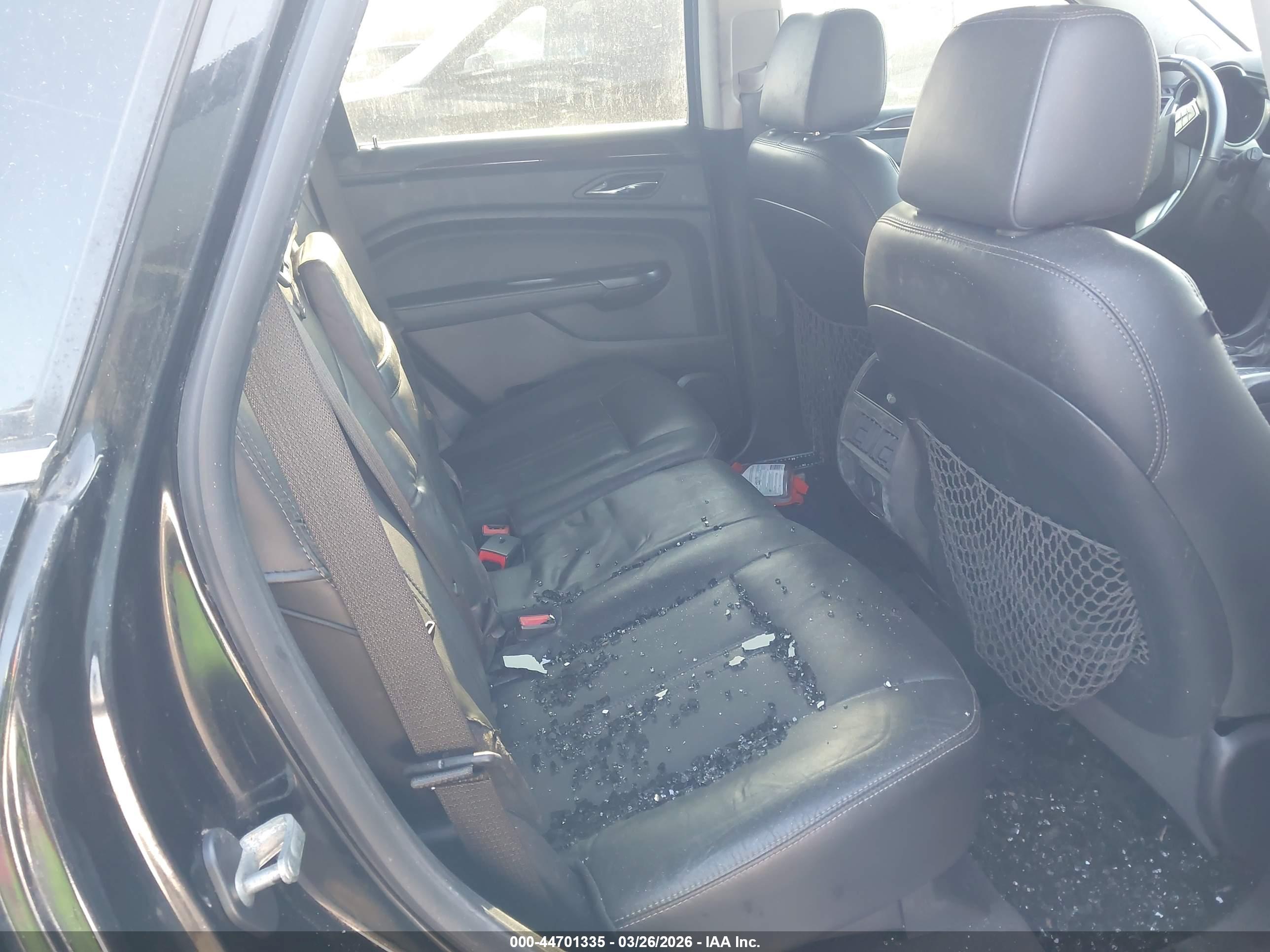 CADILLAC SRX image 8