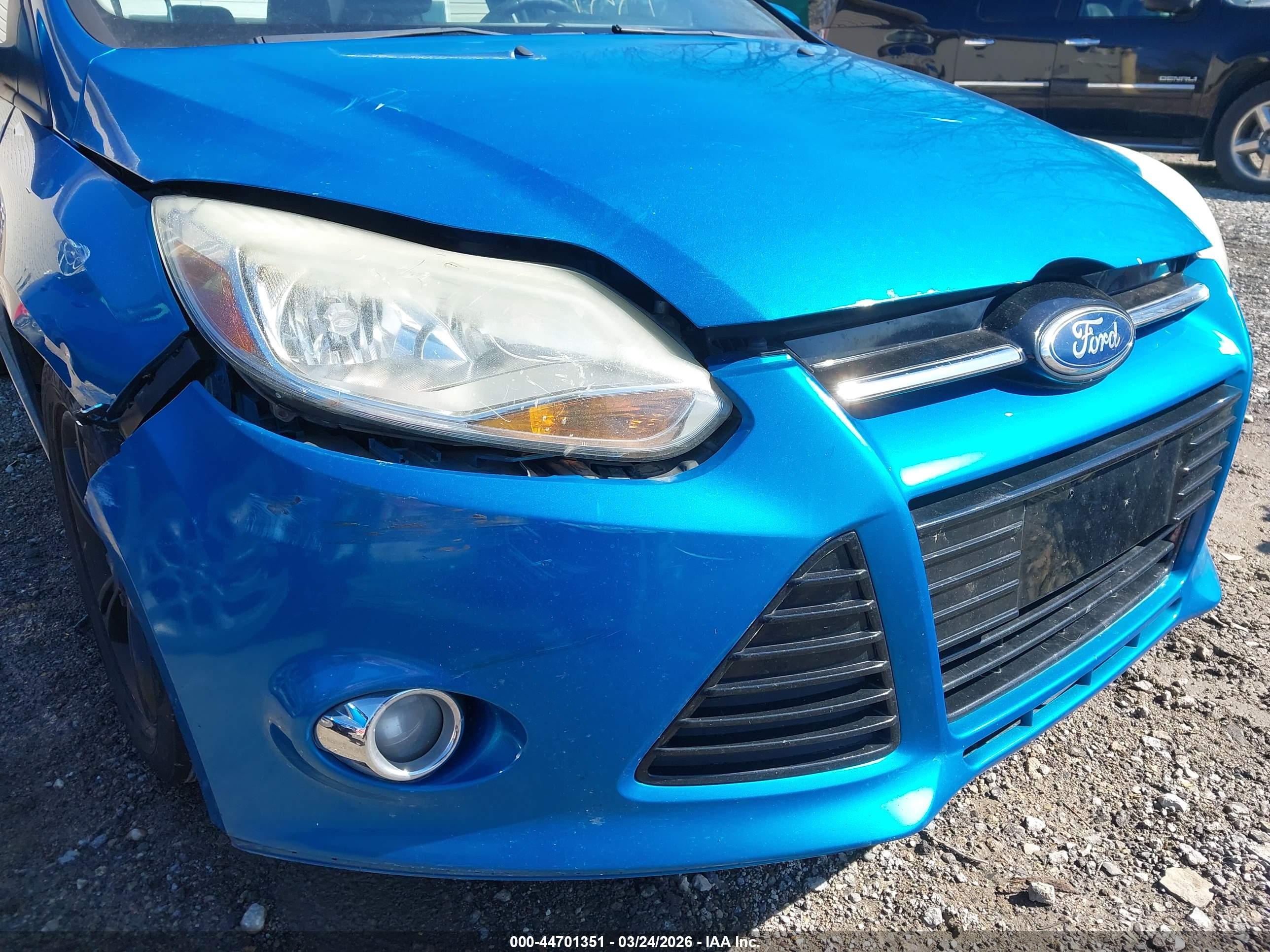 FORD FOCUS image 6