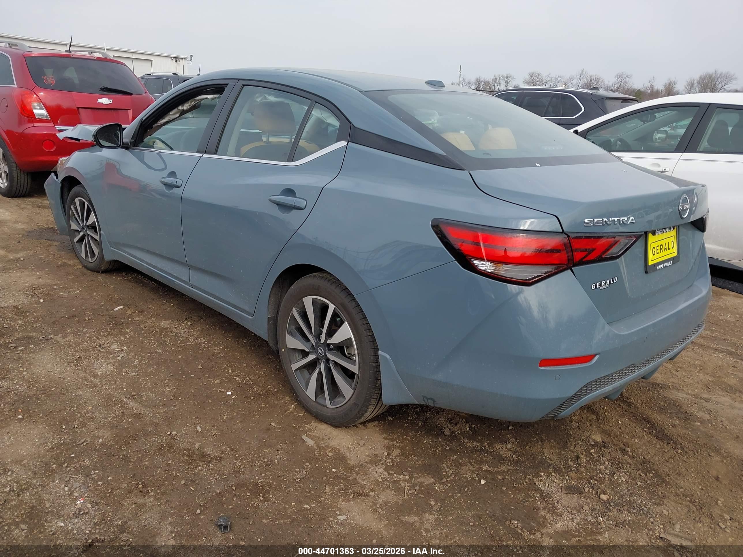 NISSAN SENTRA image 3