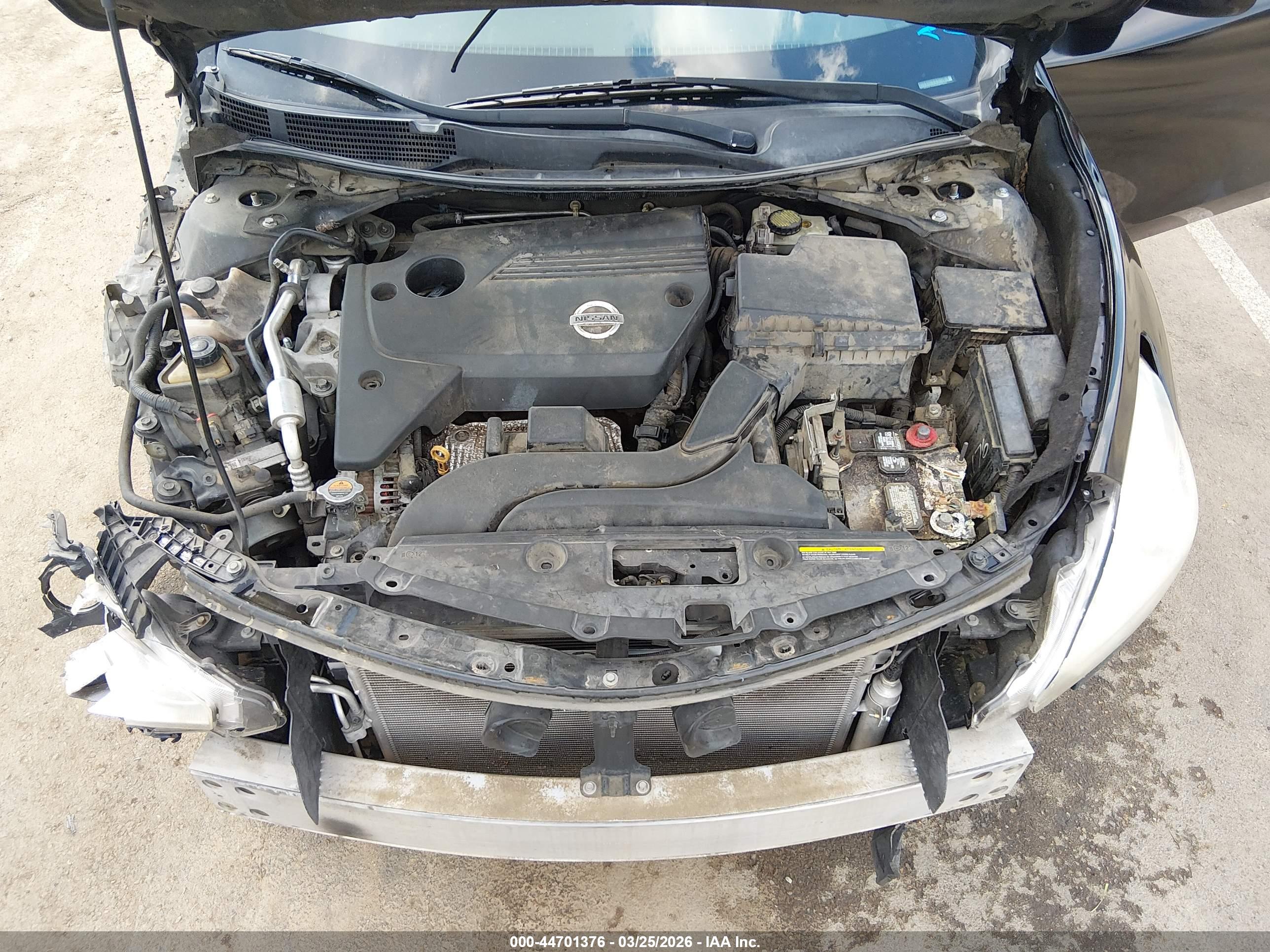NISSAN ALTIMA image 10
