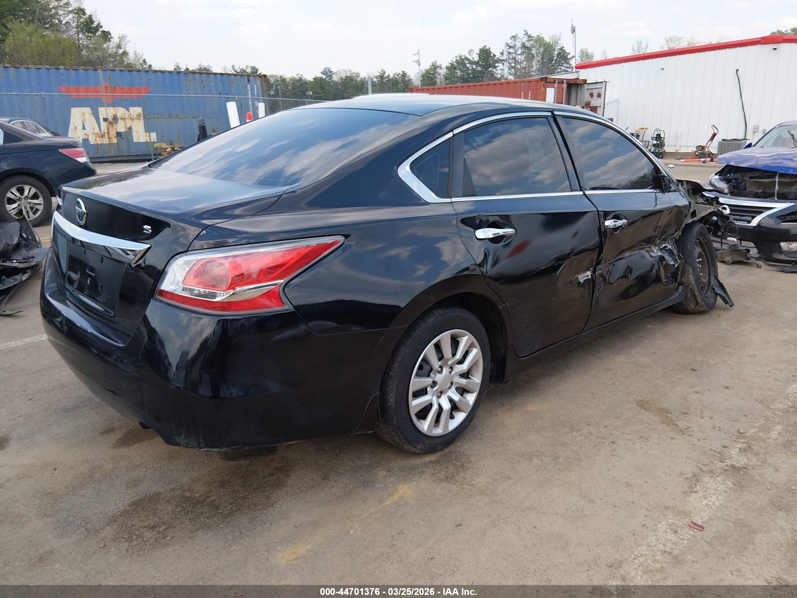 NISSAN ALTIMA image 4