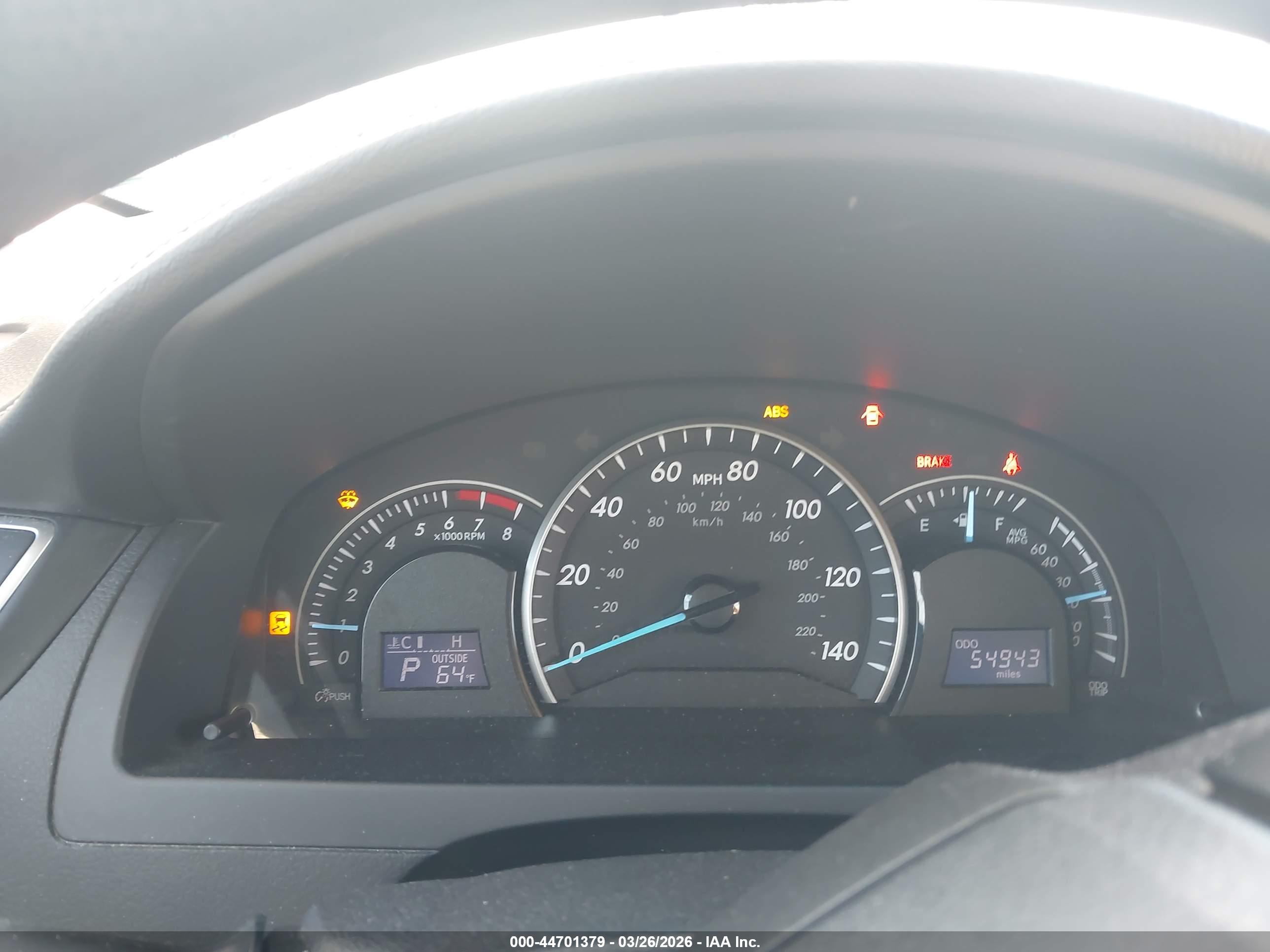 TOYOTA CAMRY image 7