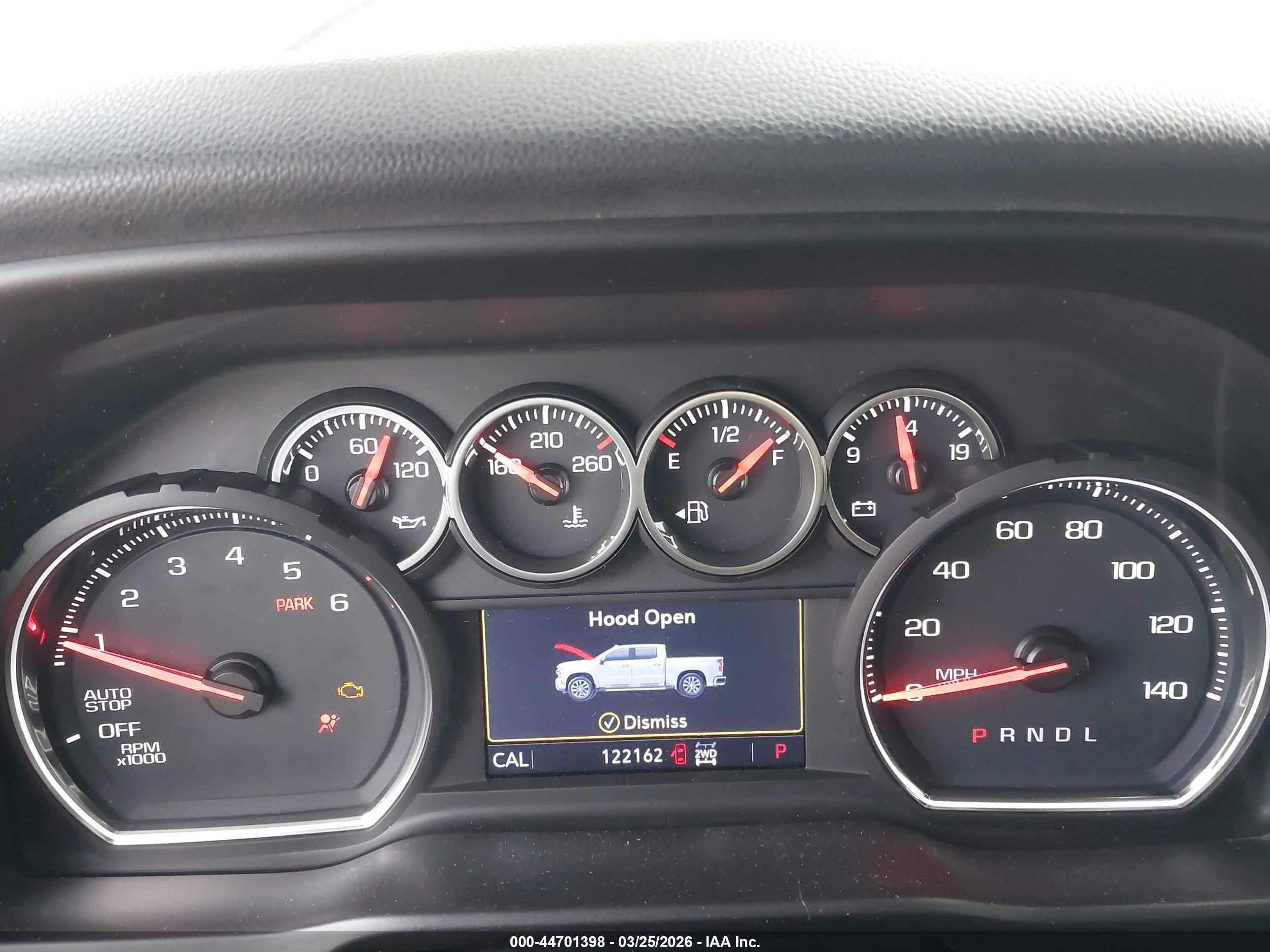 CHEVROLET SILVERADO image 7