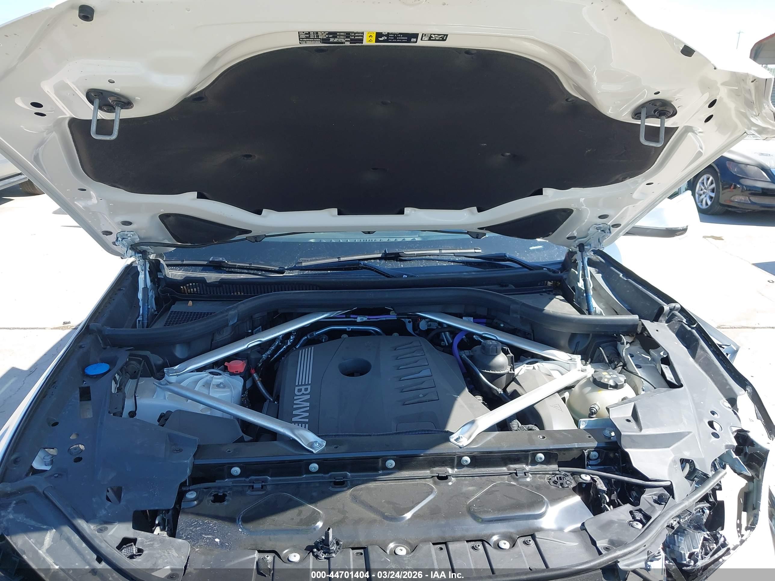 BMW X5 image 10