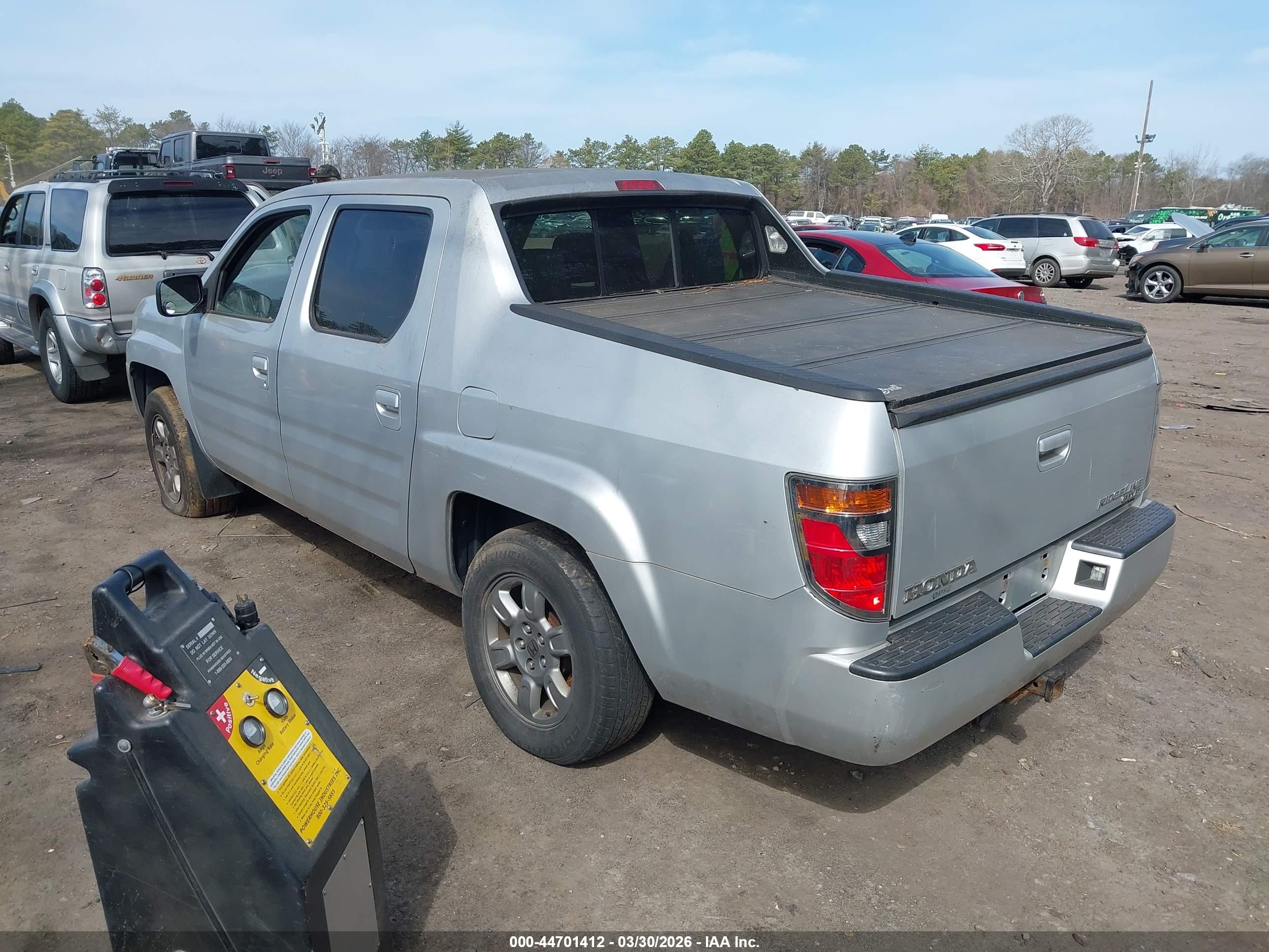 HONDA RIDGELINE image 3