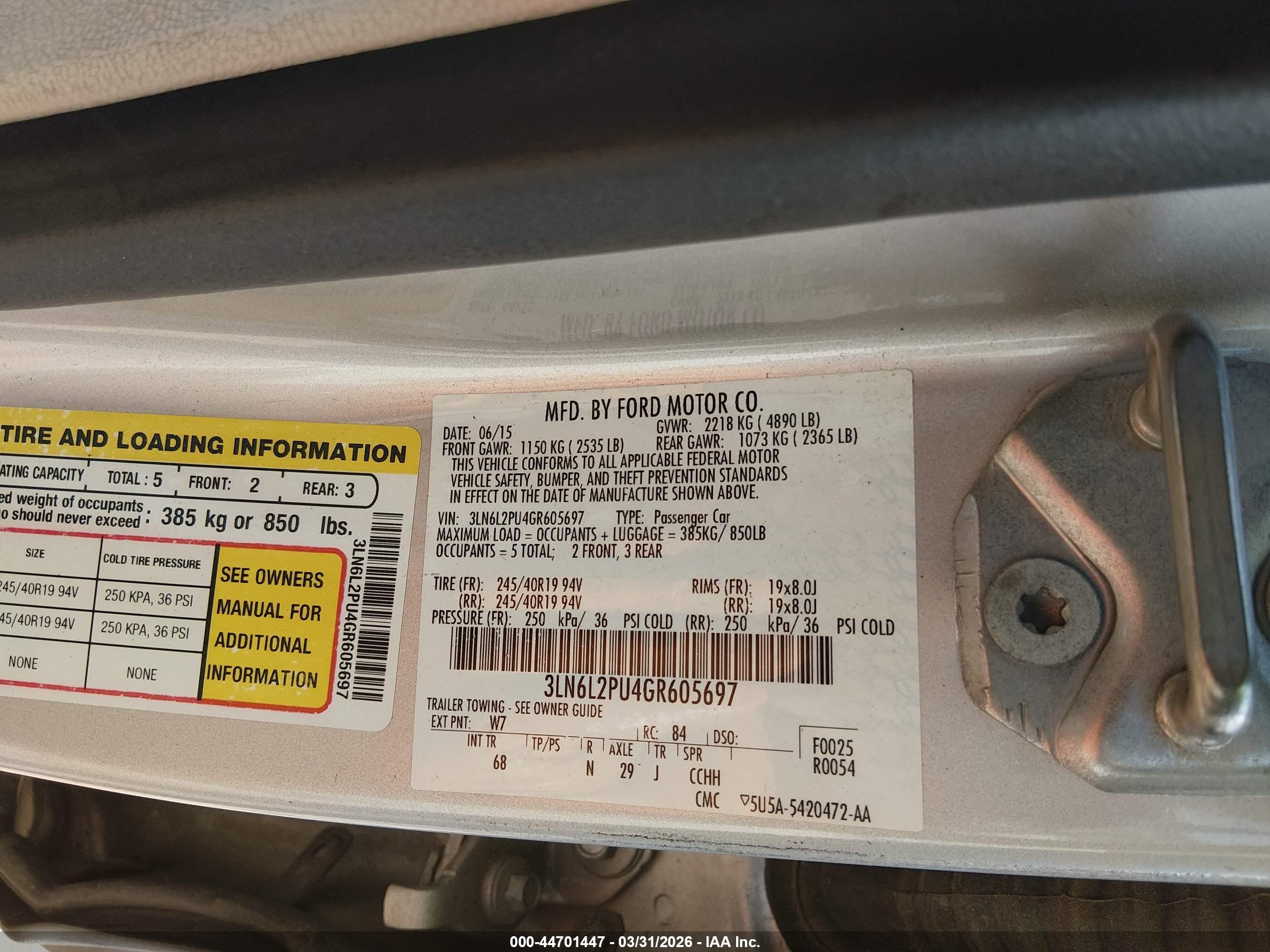 LINCOLN MKZ image 9