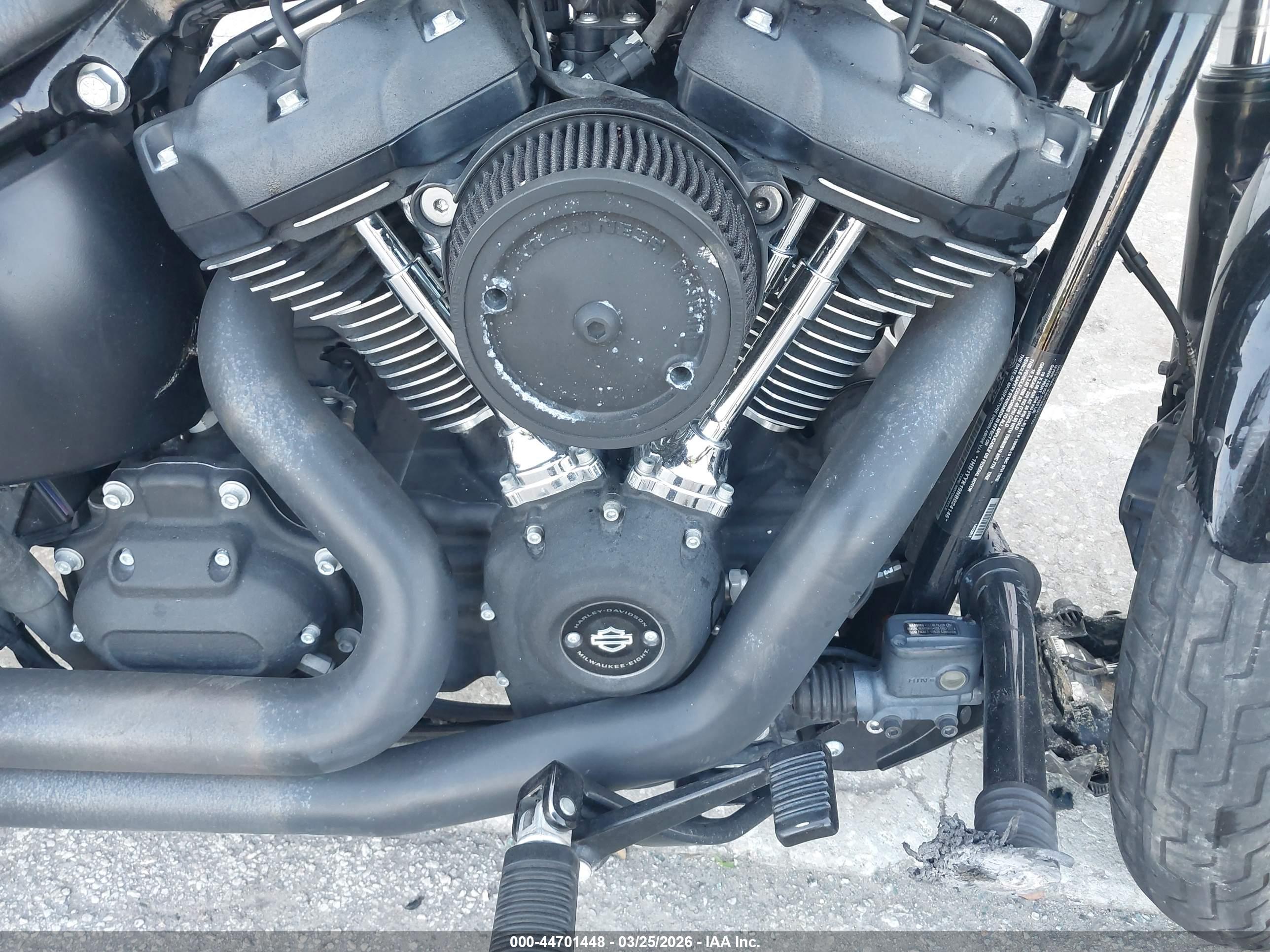 HARLEY-DAVIDSON FXBBS image 8