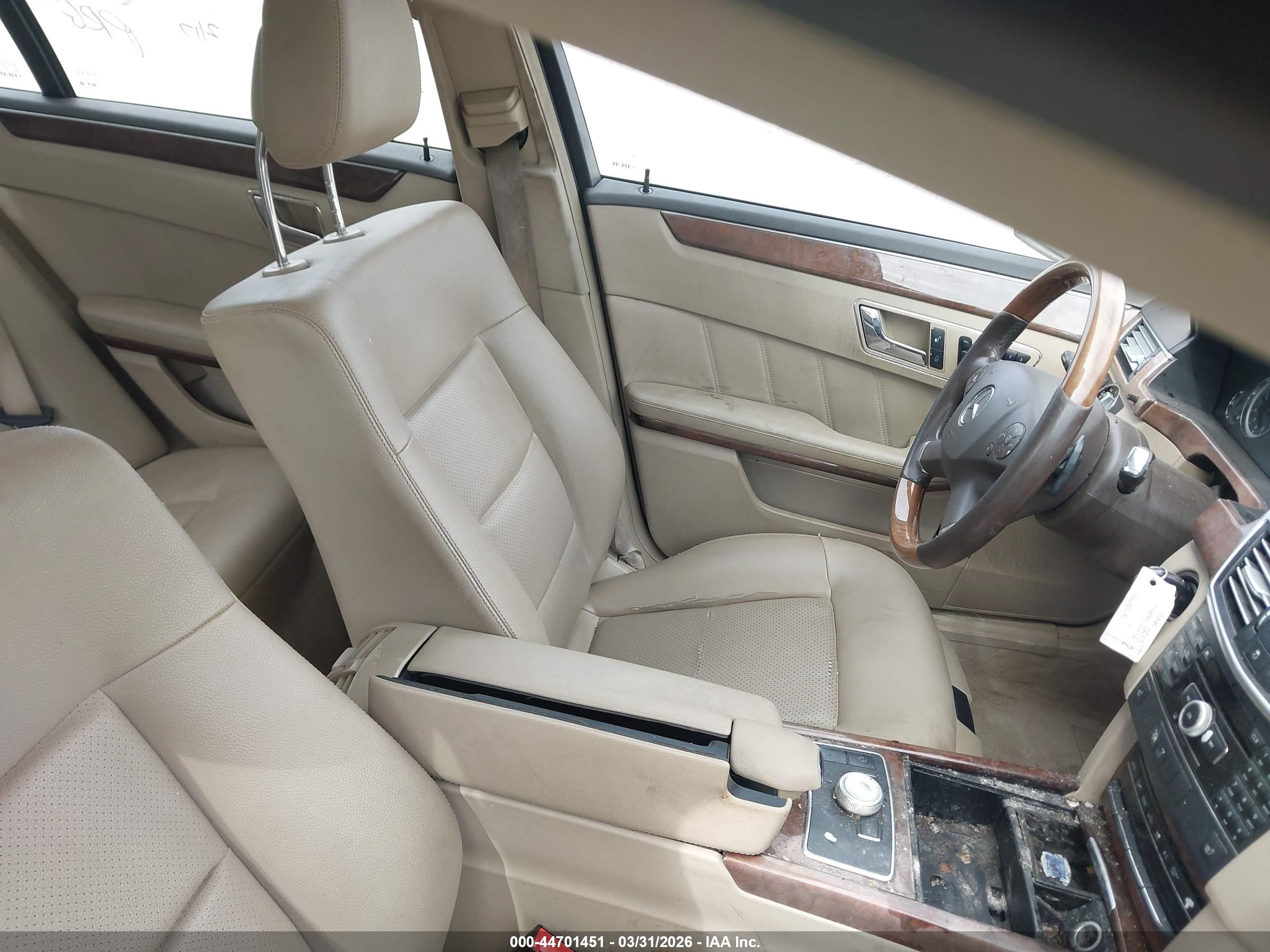 MERCEDES-BENZ E image 5