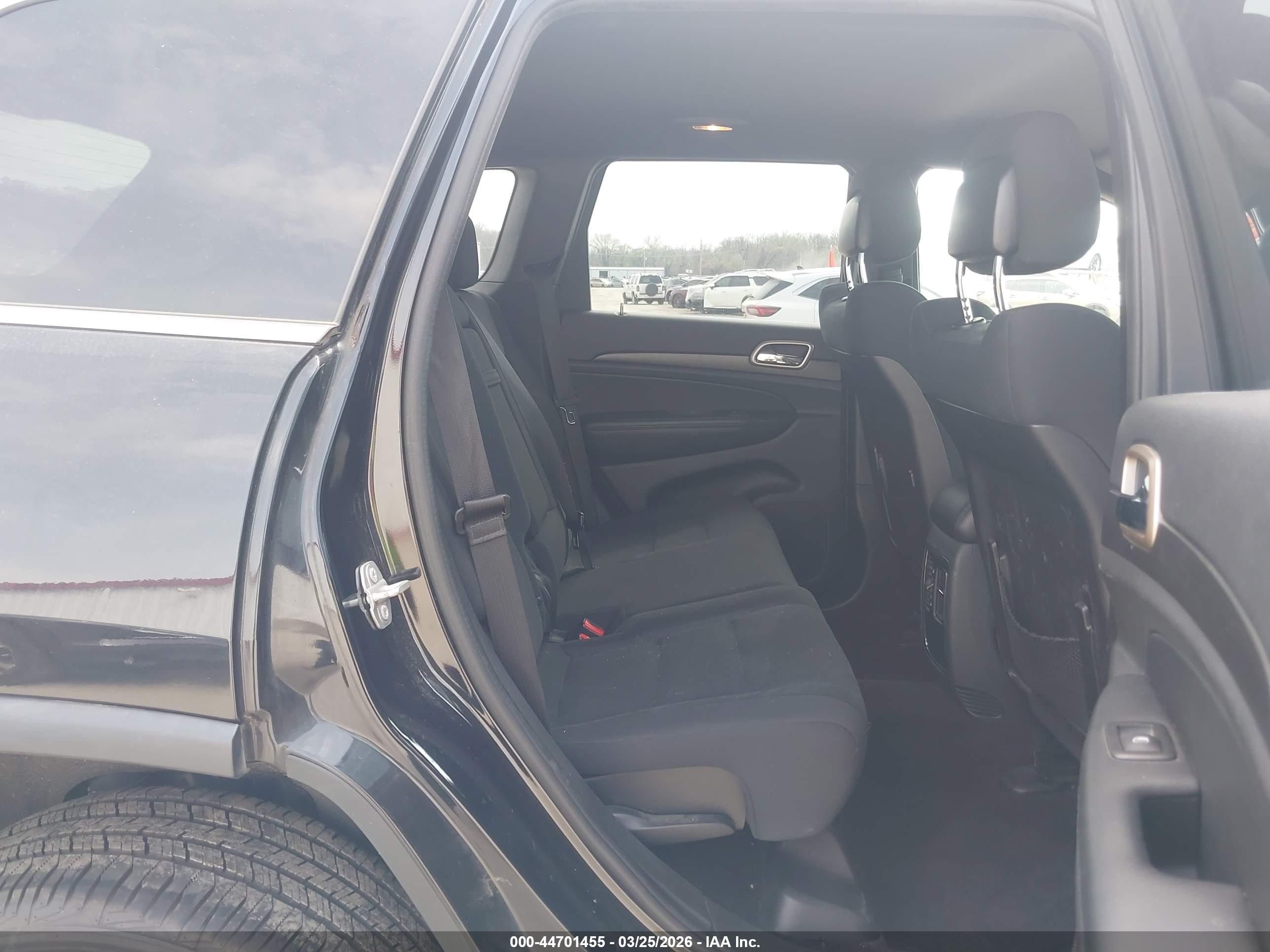 JEEP GRAND image 8
